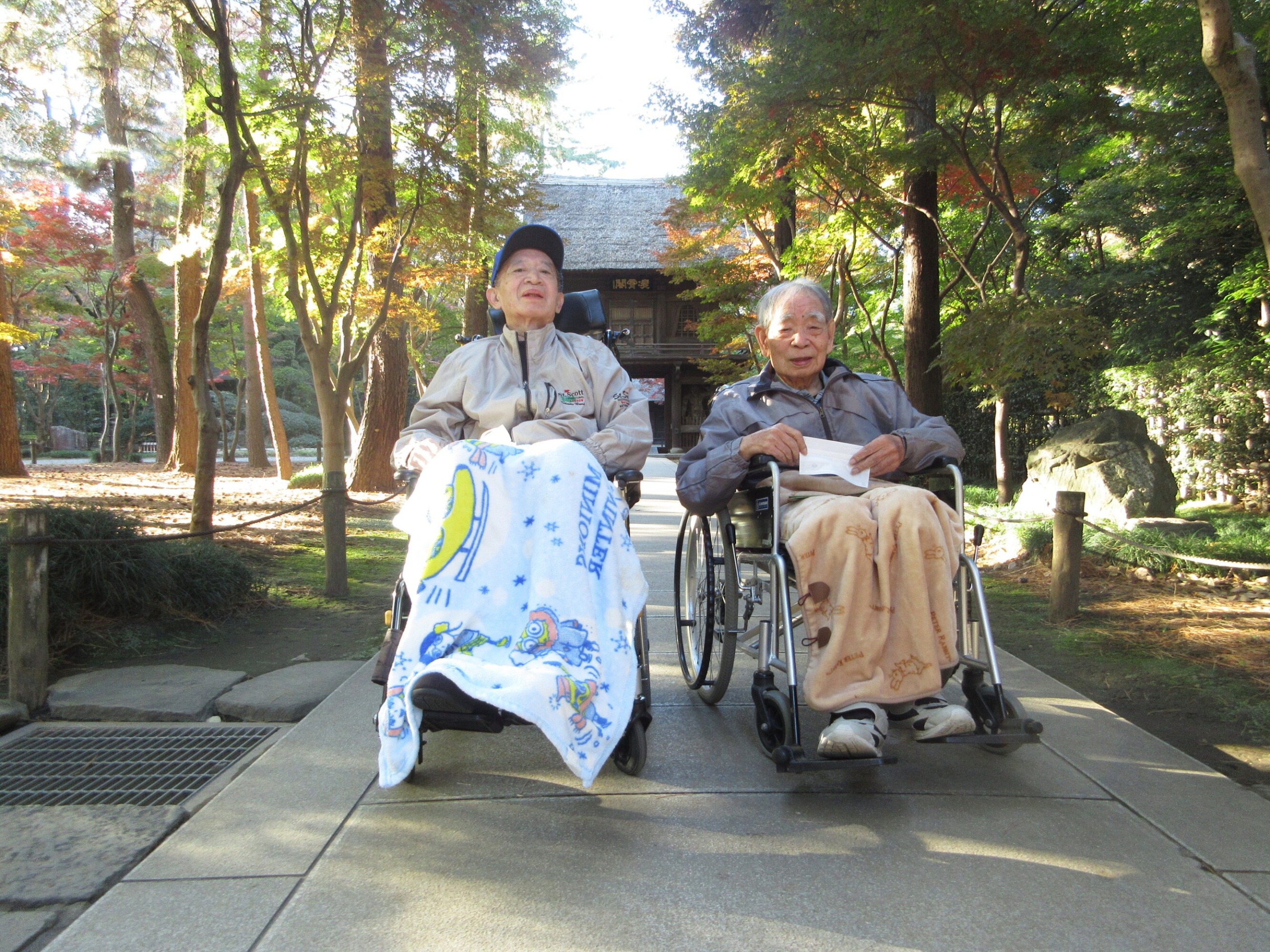 紅葉を紅葉を観に平林寺へ-3　ニチイホーム南大泉