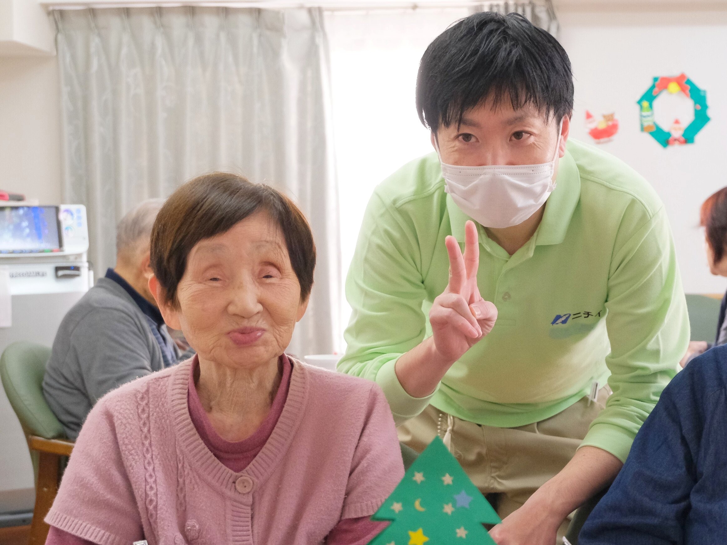 クリスマス会-3　ニチイホーム王禅寺