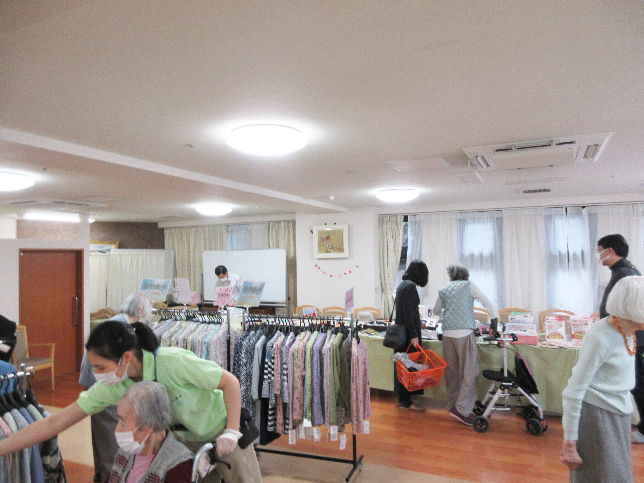訪問販売会-6　ニチイホーム千歳船橋