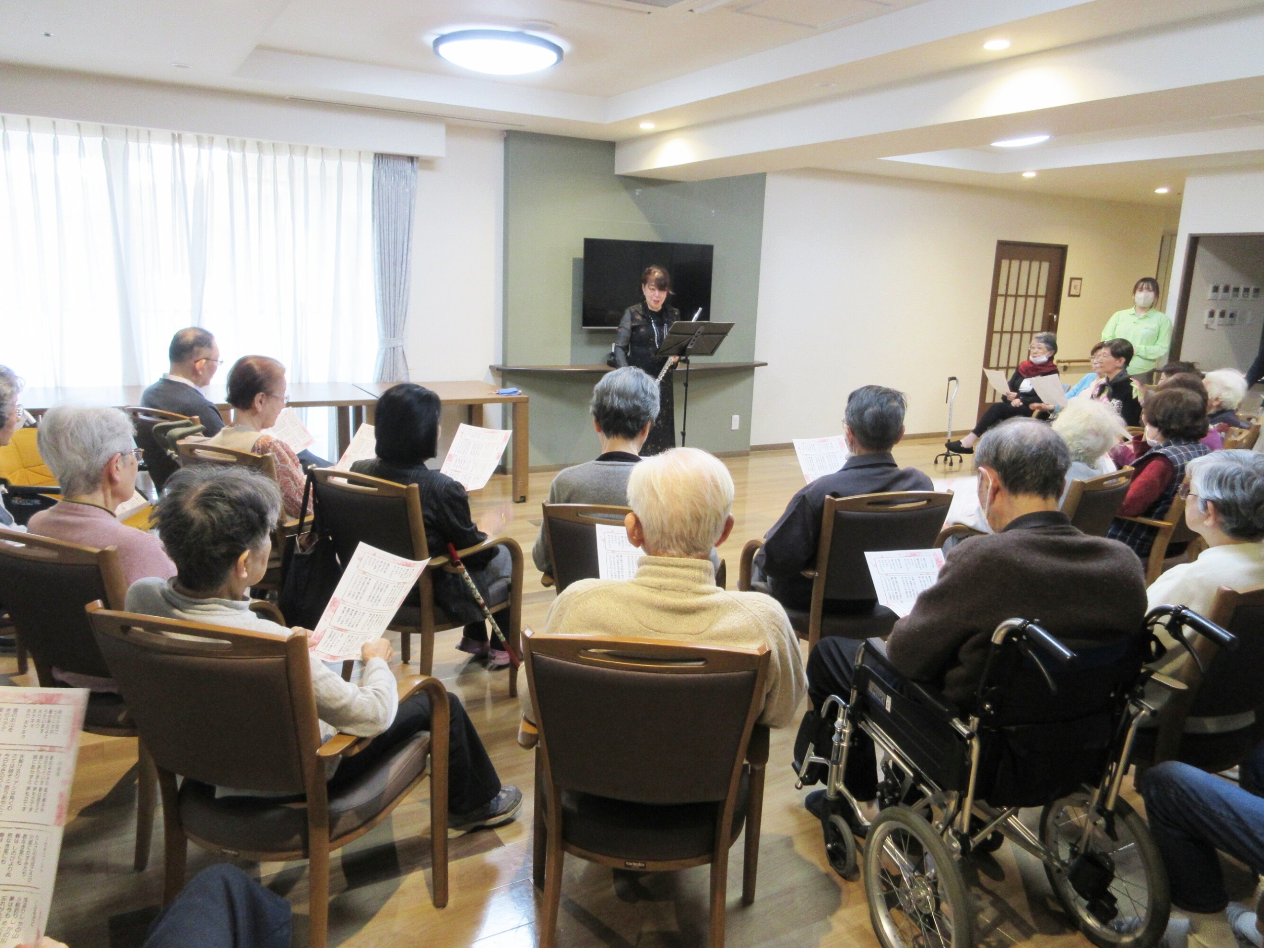 フルート演奏会-1　ニチイホーム勝どき