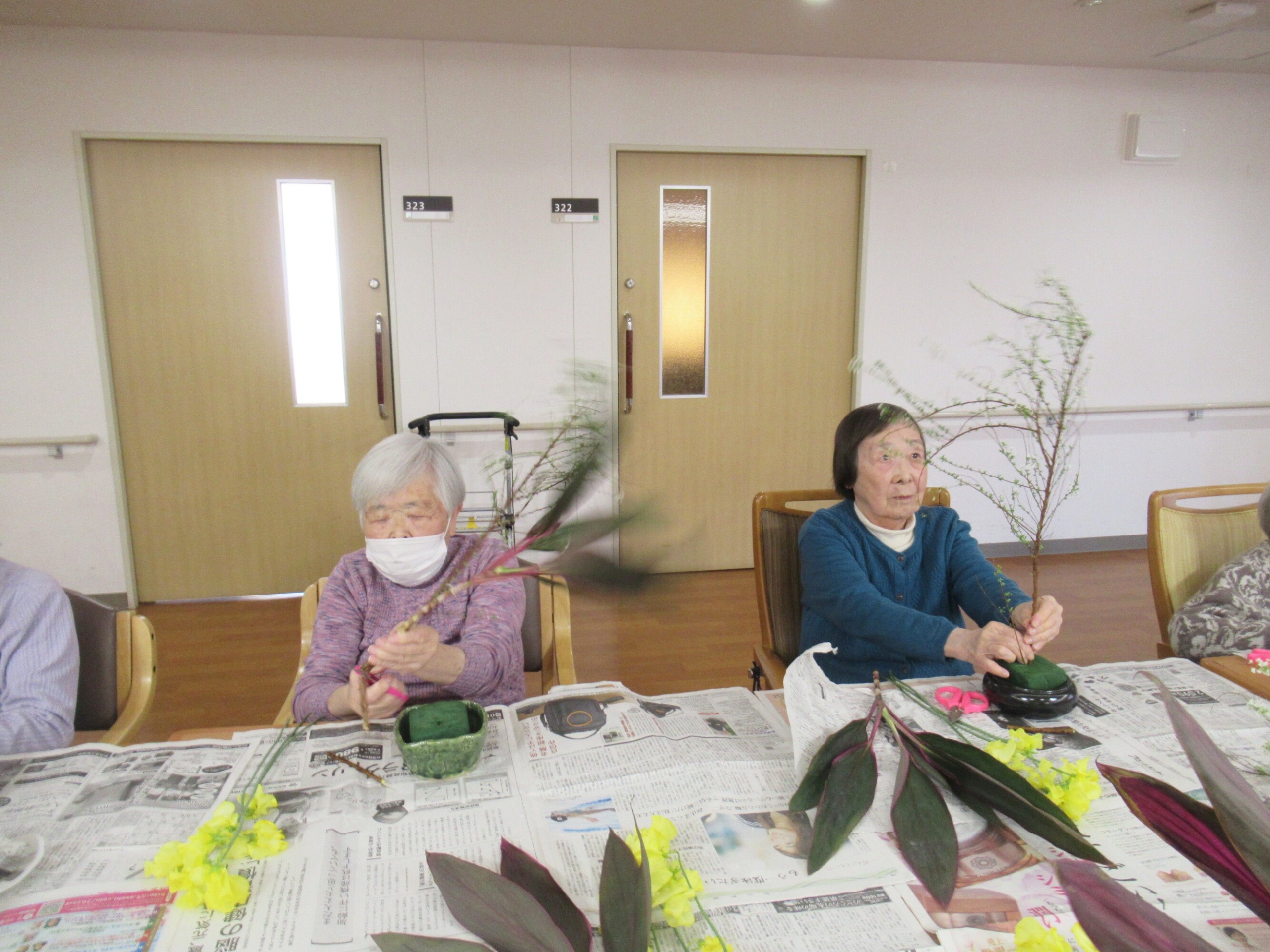 3月活花-2　ニチイホーム柿生