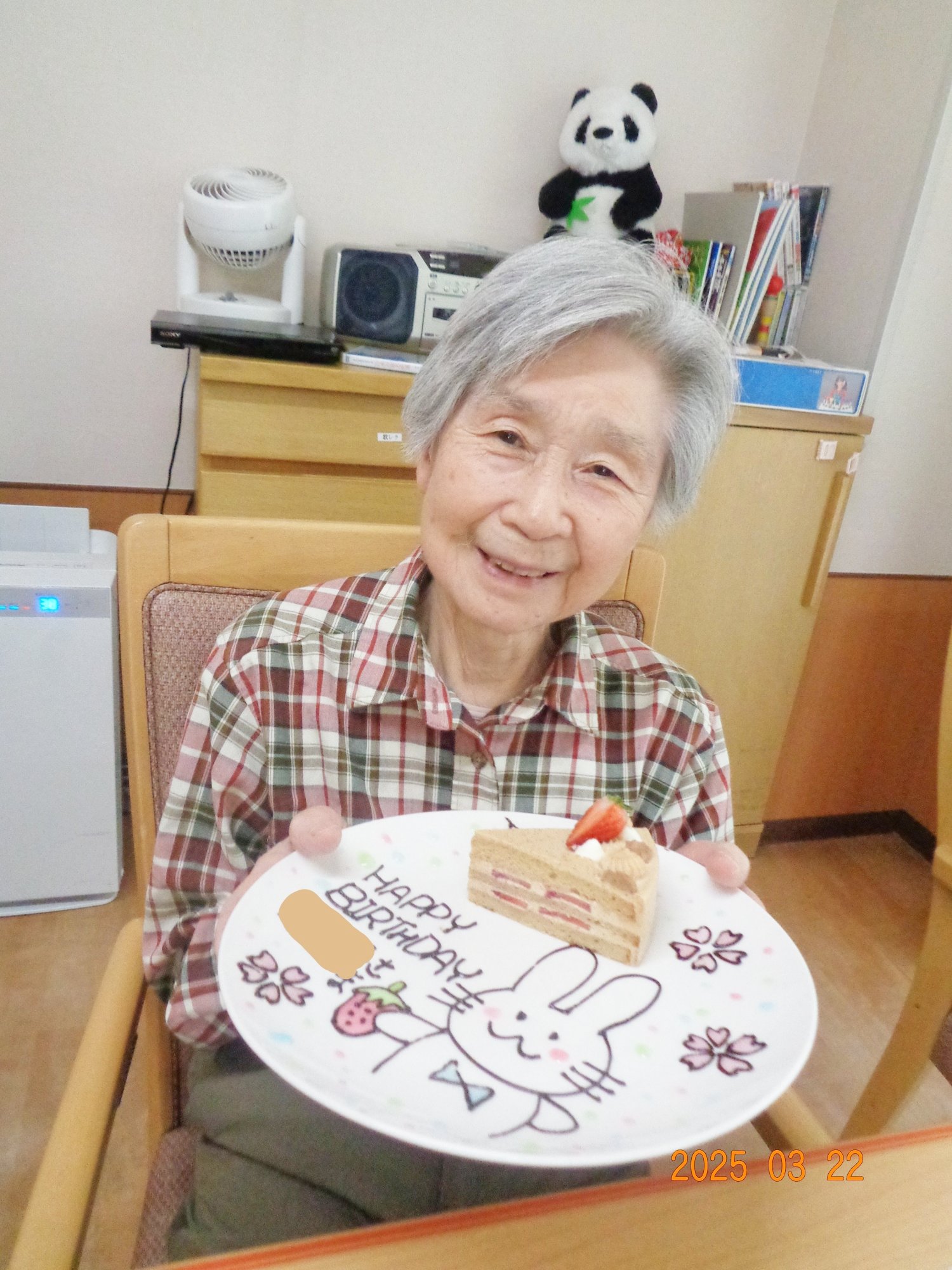 お誕生日のお祝い-3　ニチイホーム元住吉