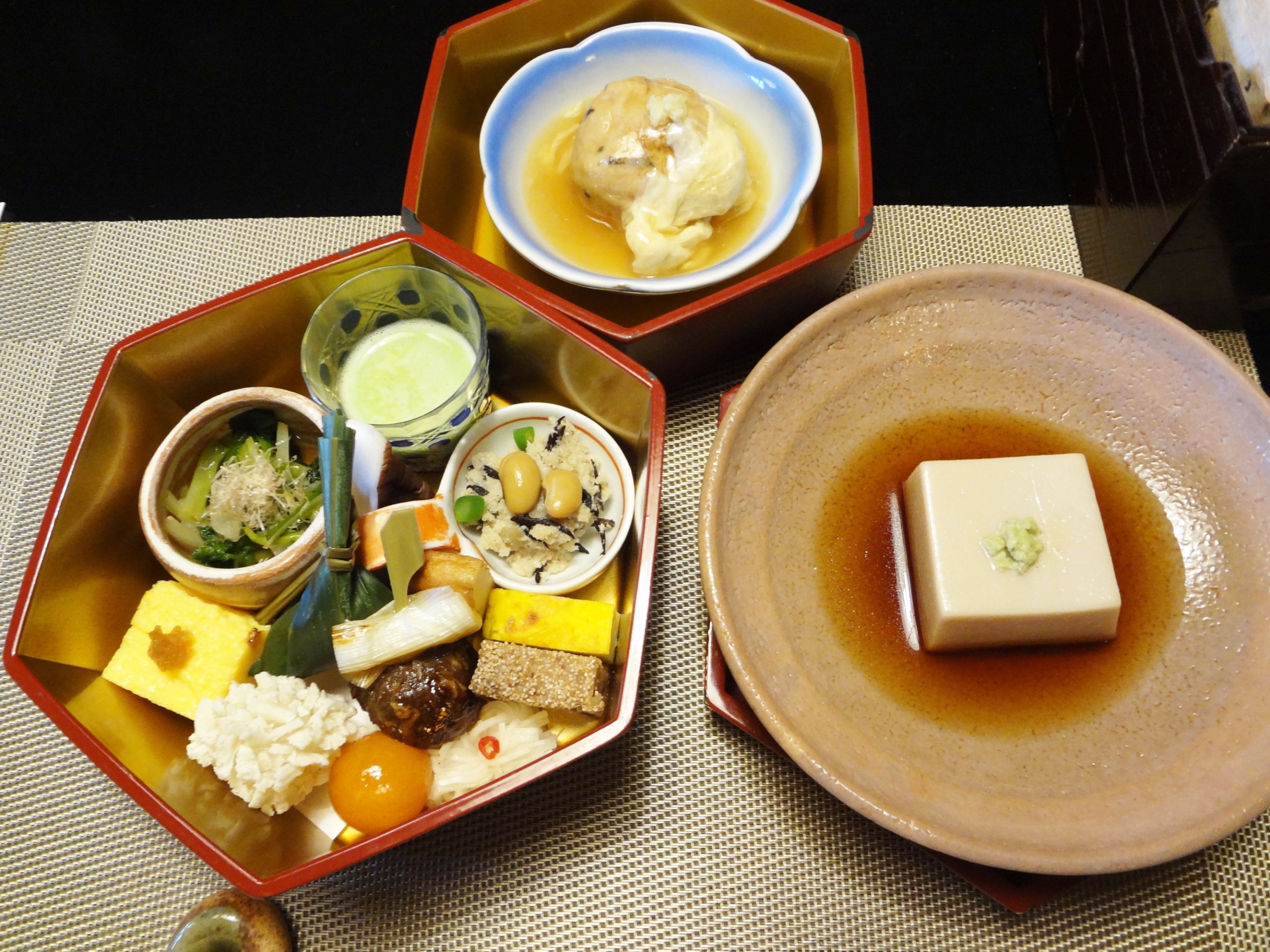 和食店で贅沢なひととき-3　ニチイホーム鷺沼南