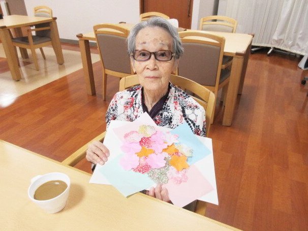 桜の貼り絵-6　ニチイホーム千歳船橋