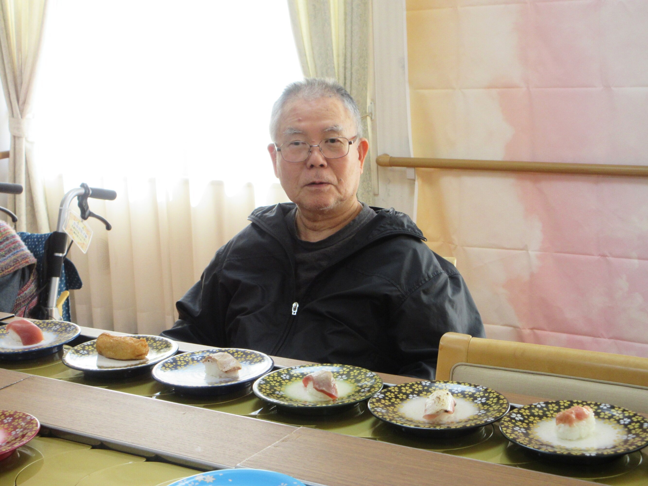 回転寿司-5　ニチイホーム南大泉