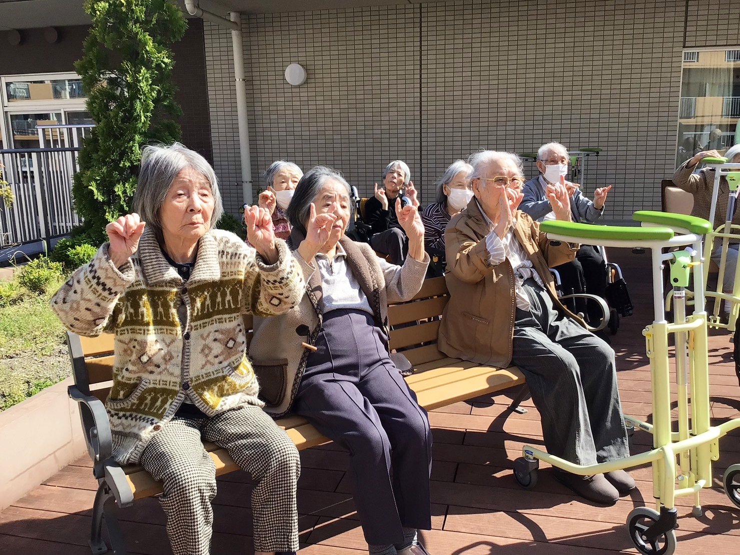 体操サークル-4　ニチイホーム鷺ノ宮