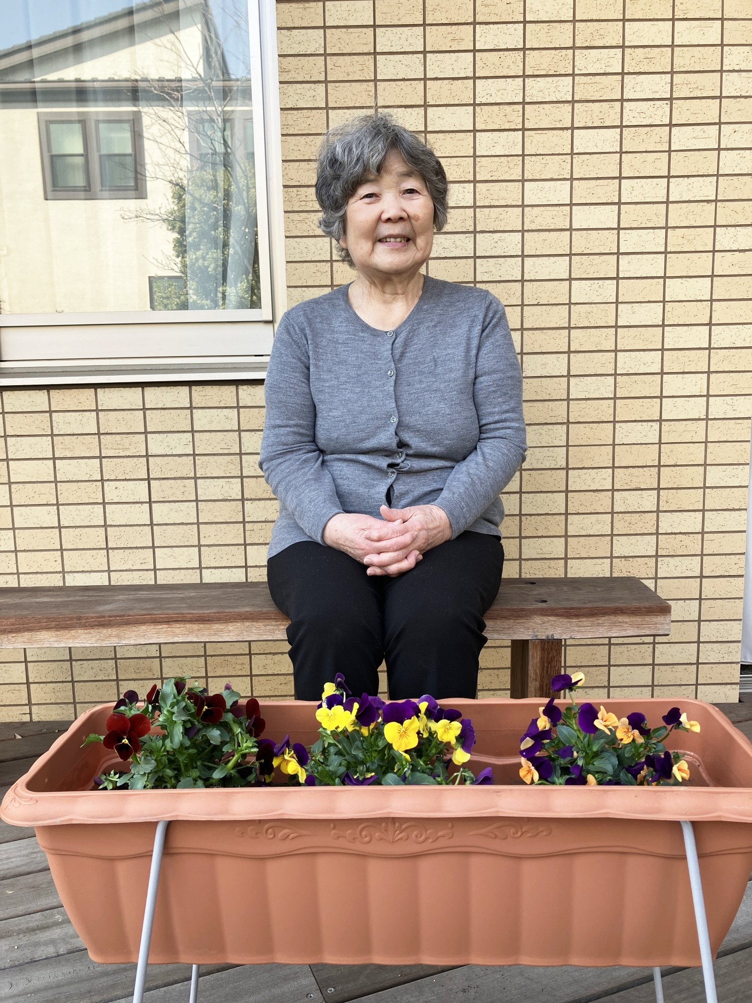 お花とエルくんと写真撮影-2　ニチイホーム杉並松庵