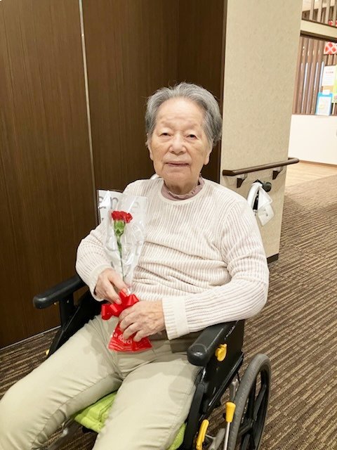 母の日の感謝を込めて-2　ニチイホーム碑文谷