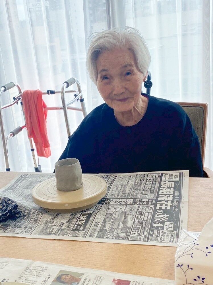 陶芸教室と音楽レク-1 　ニチイホーム南大井