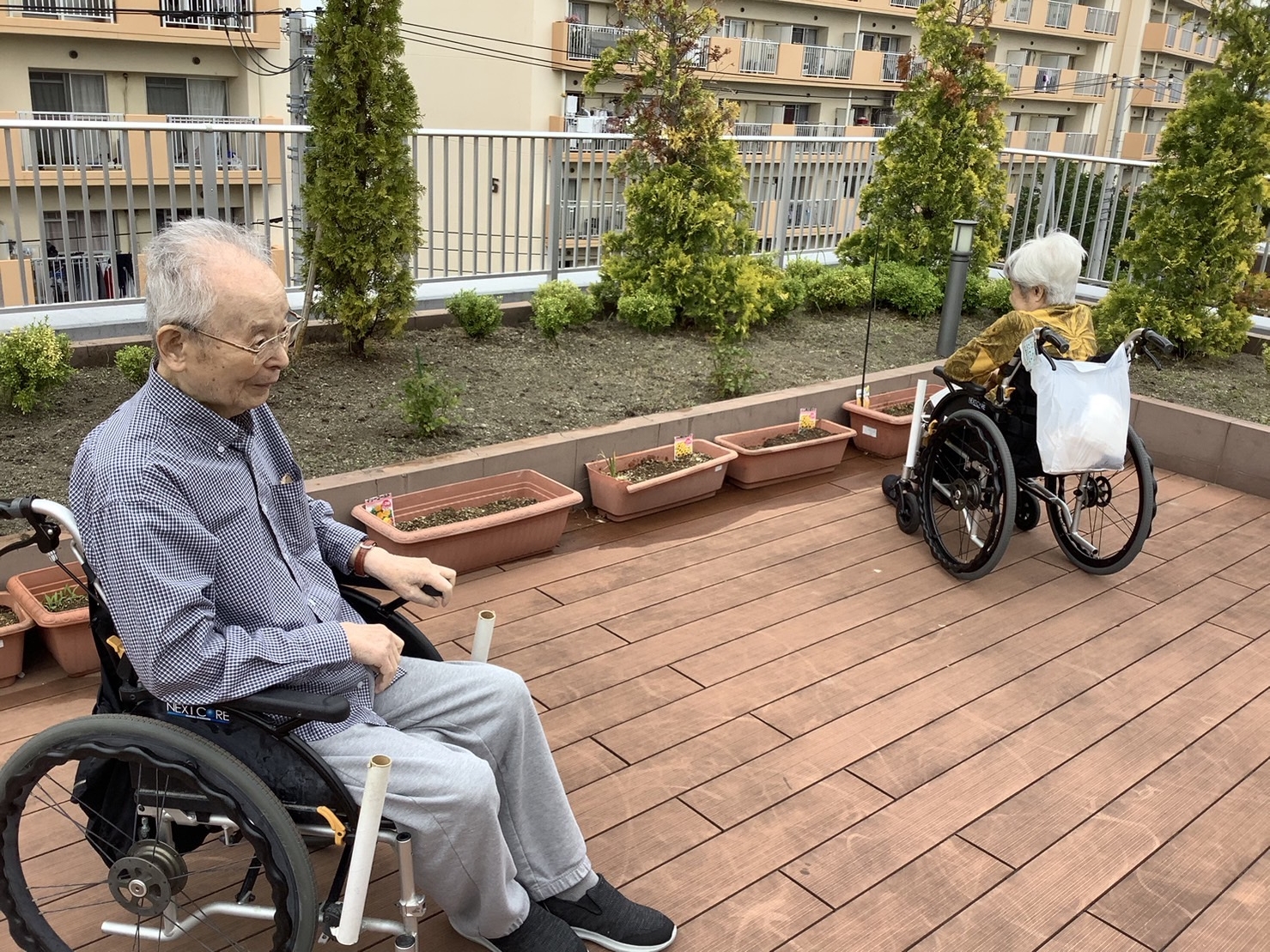 園芸サークル-3　ニチイホーム鷺ノ宮