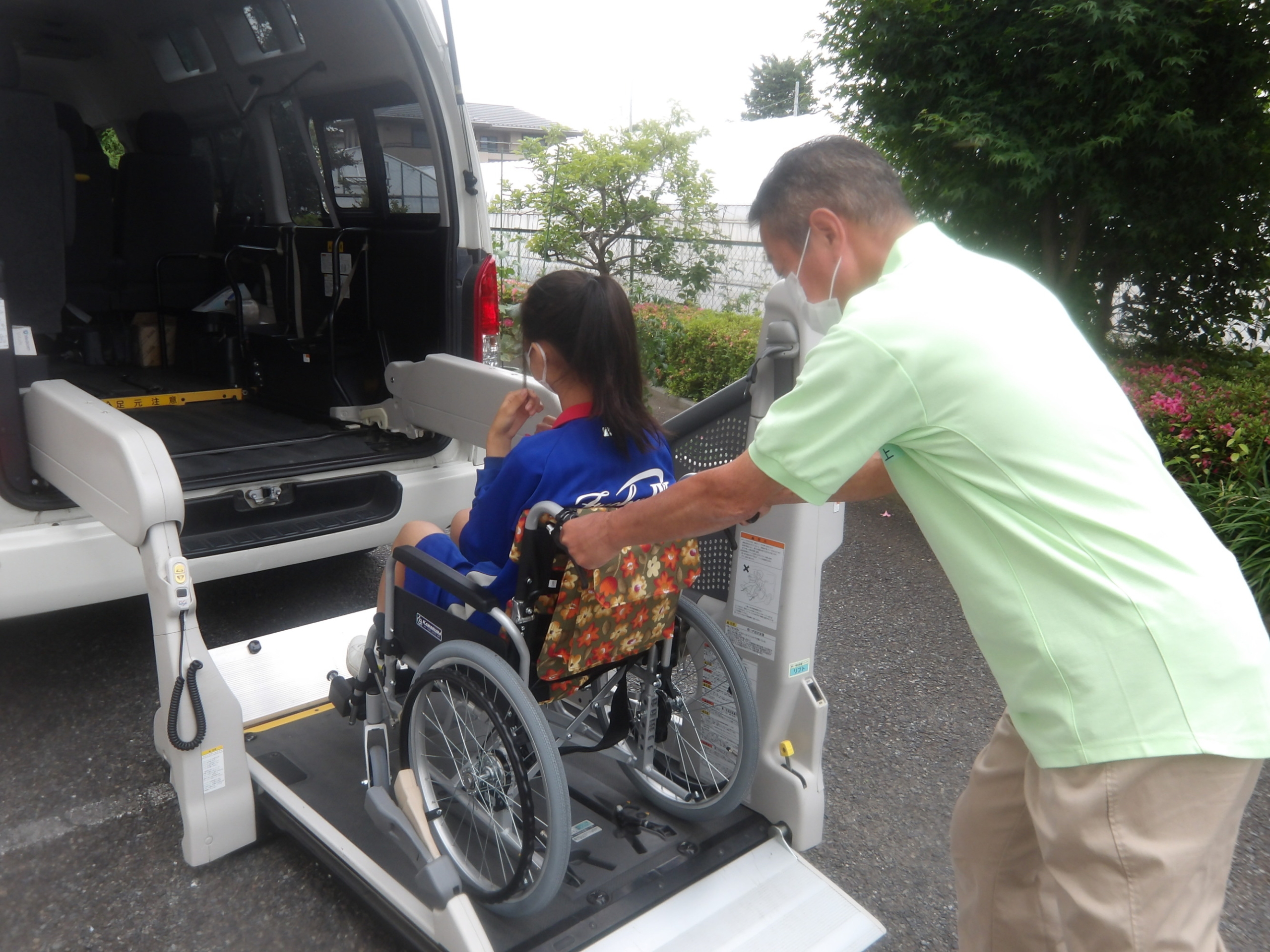 中学生職場体験-5　ニチイホーム東府中