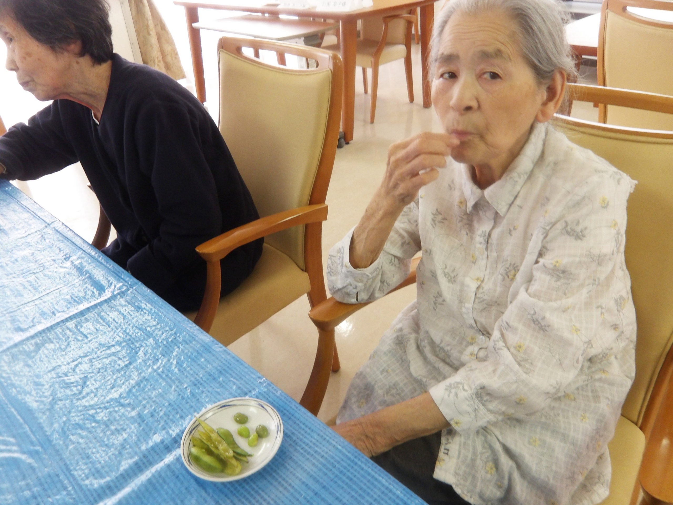 枝豆収穫＆試食会-5　ニチイホーム東府中