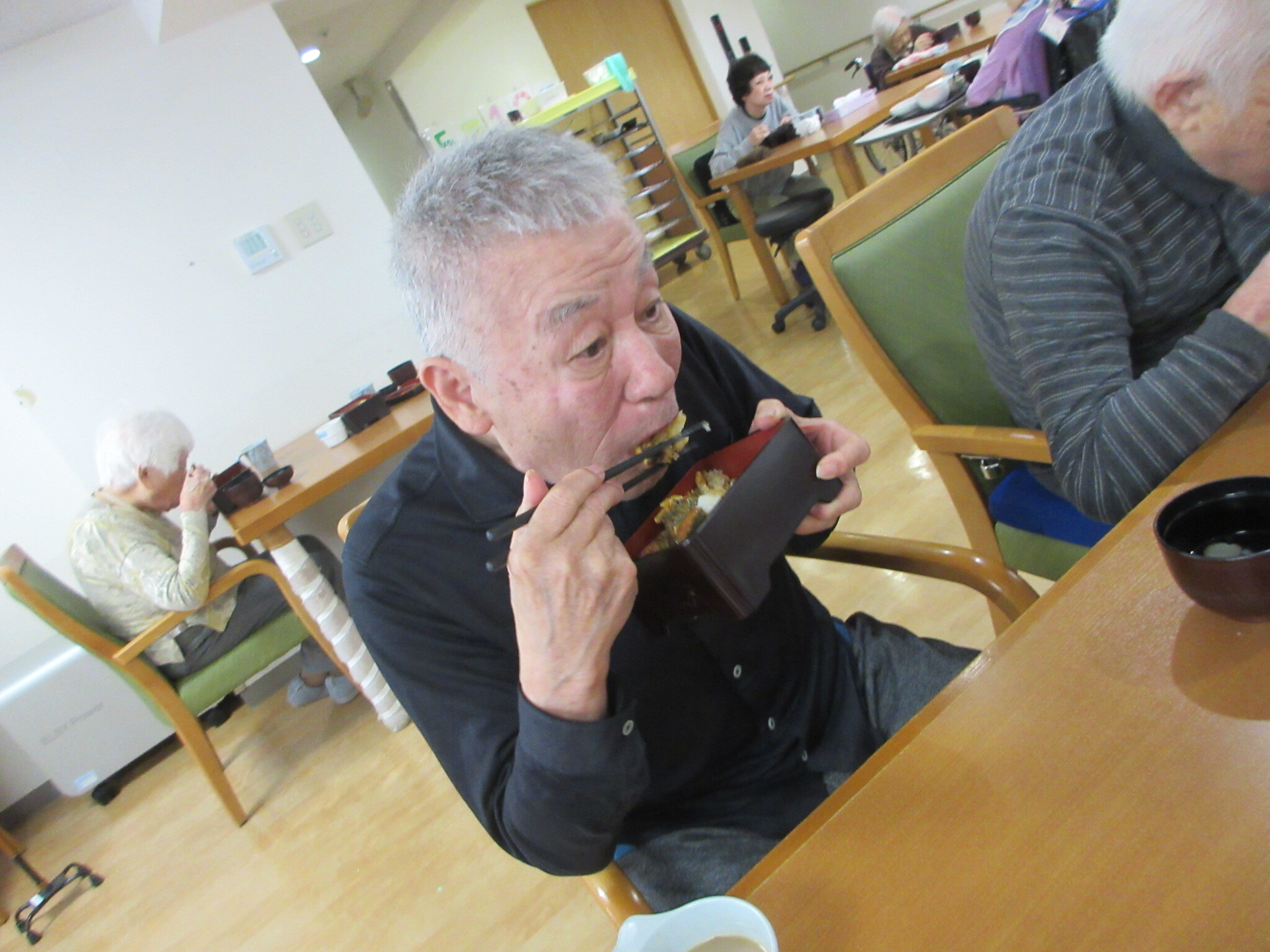 出前-3　ニチイホーム鷺沼