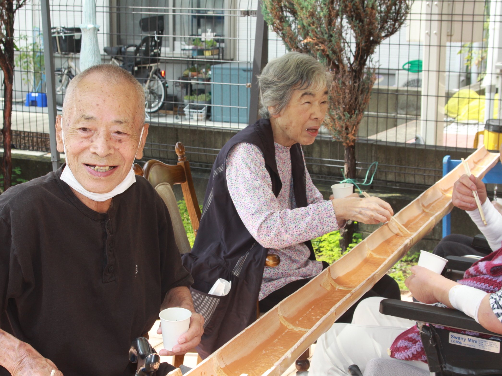 流しそうめん-2　ニチイホーム海老名