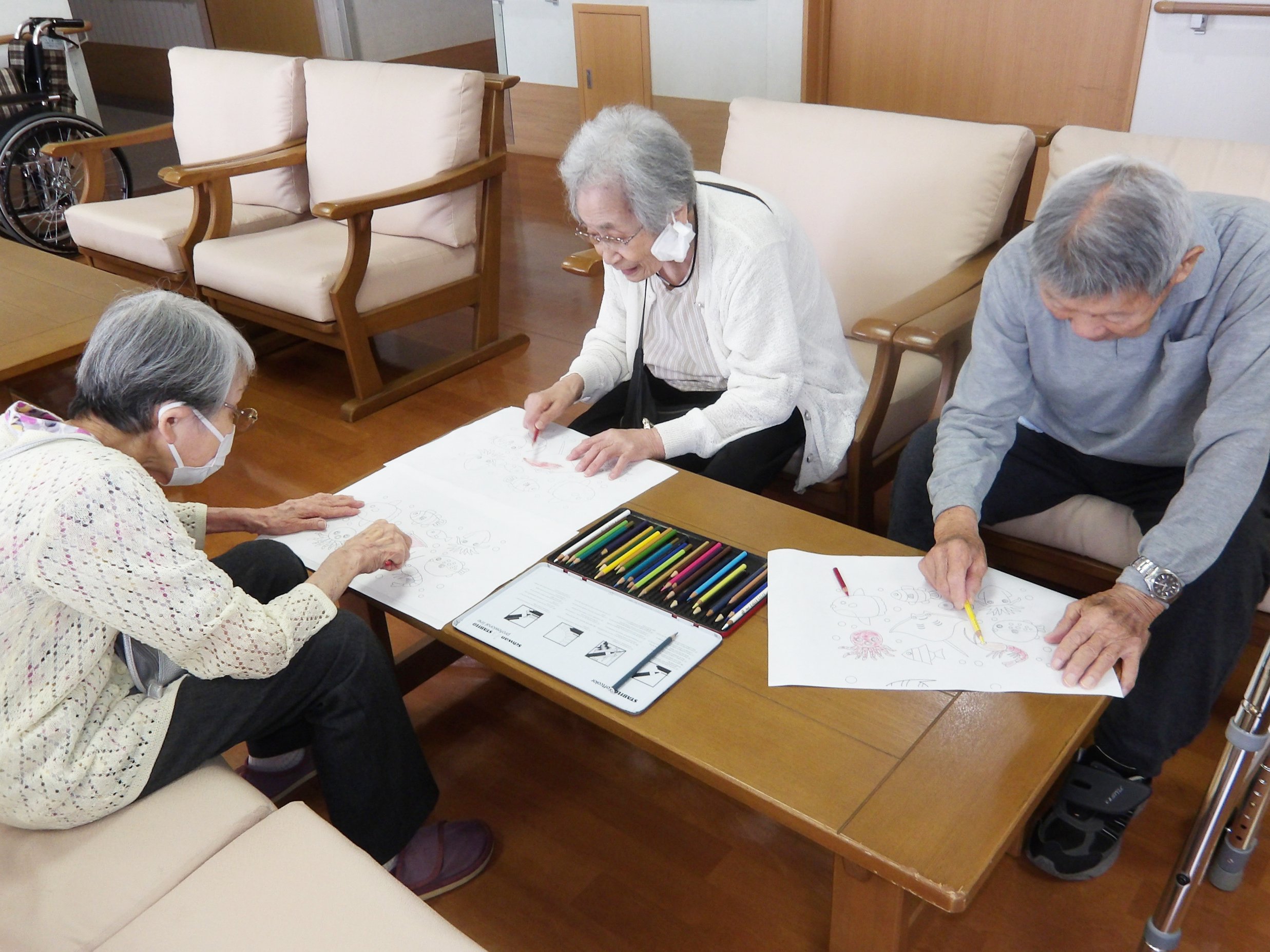 塗り絵-1　ニチイホーム東府中
