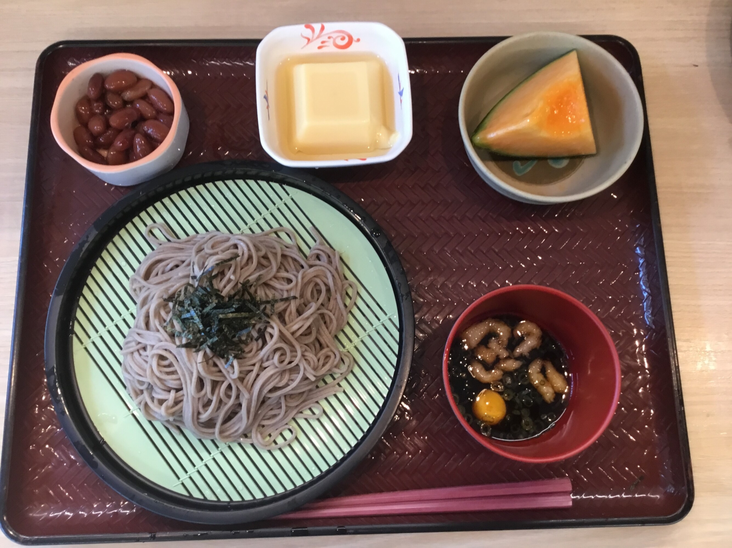 夏の味覚を楽しむ「ざるそば」　ニチイメゾン東山