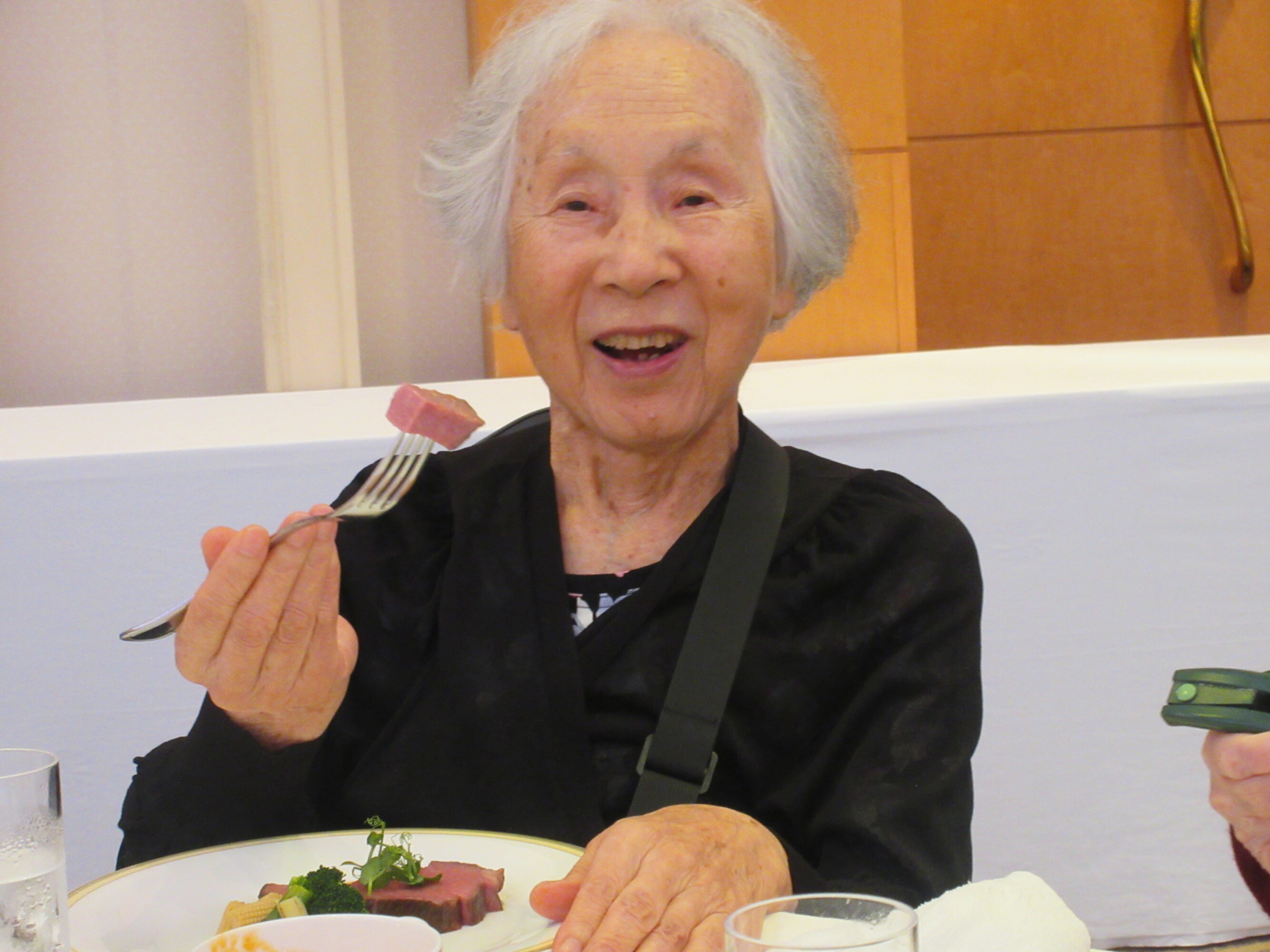 ニチイホームエリア合同演劇食事会-1　ニチイホーム登戸
