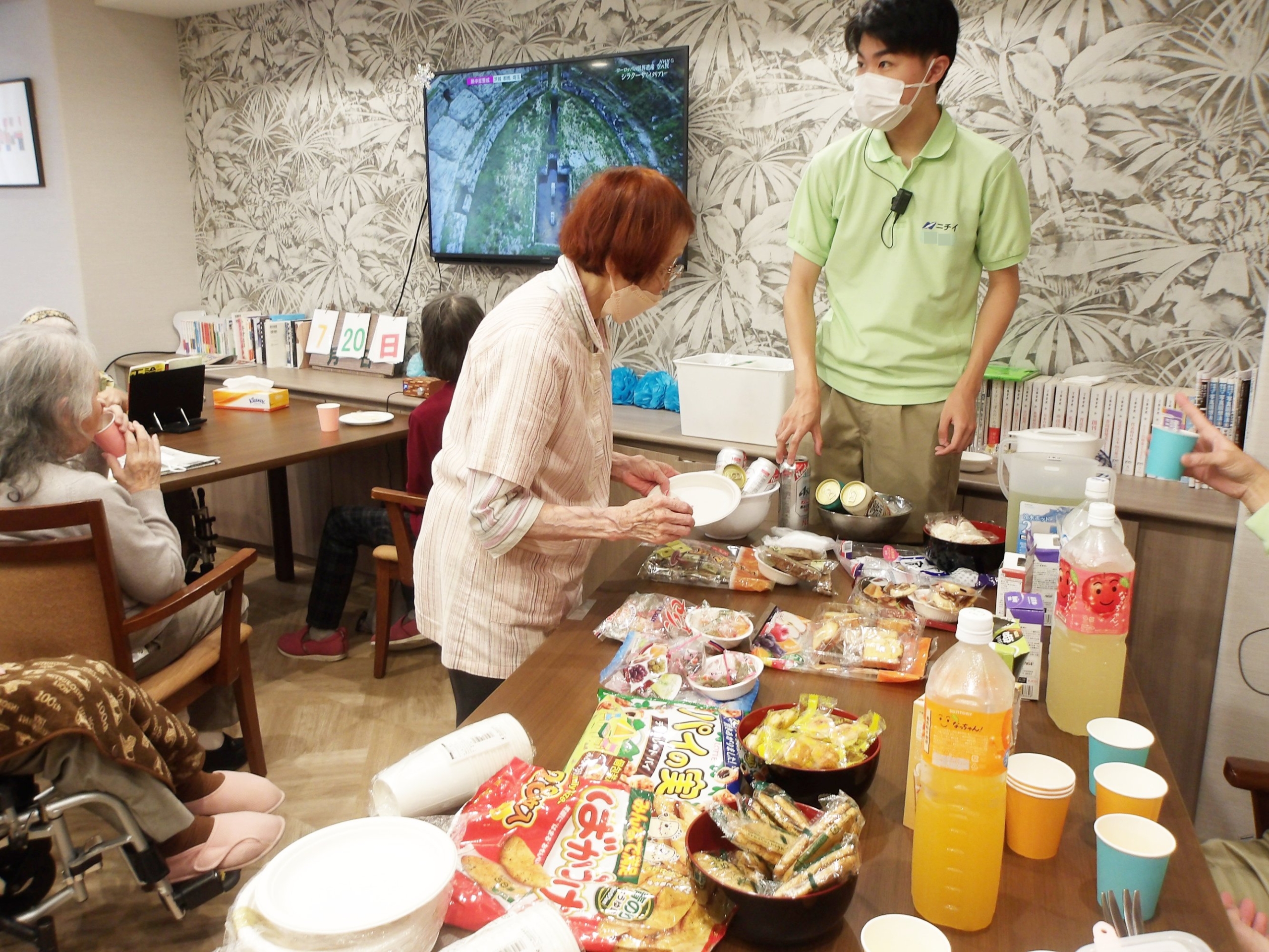 居酒屋＆駄菓子屋さん-3　ニチイホーム野方