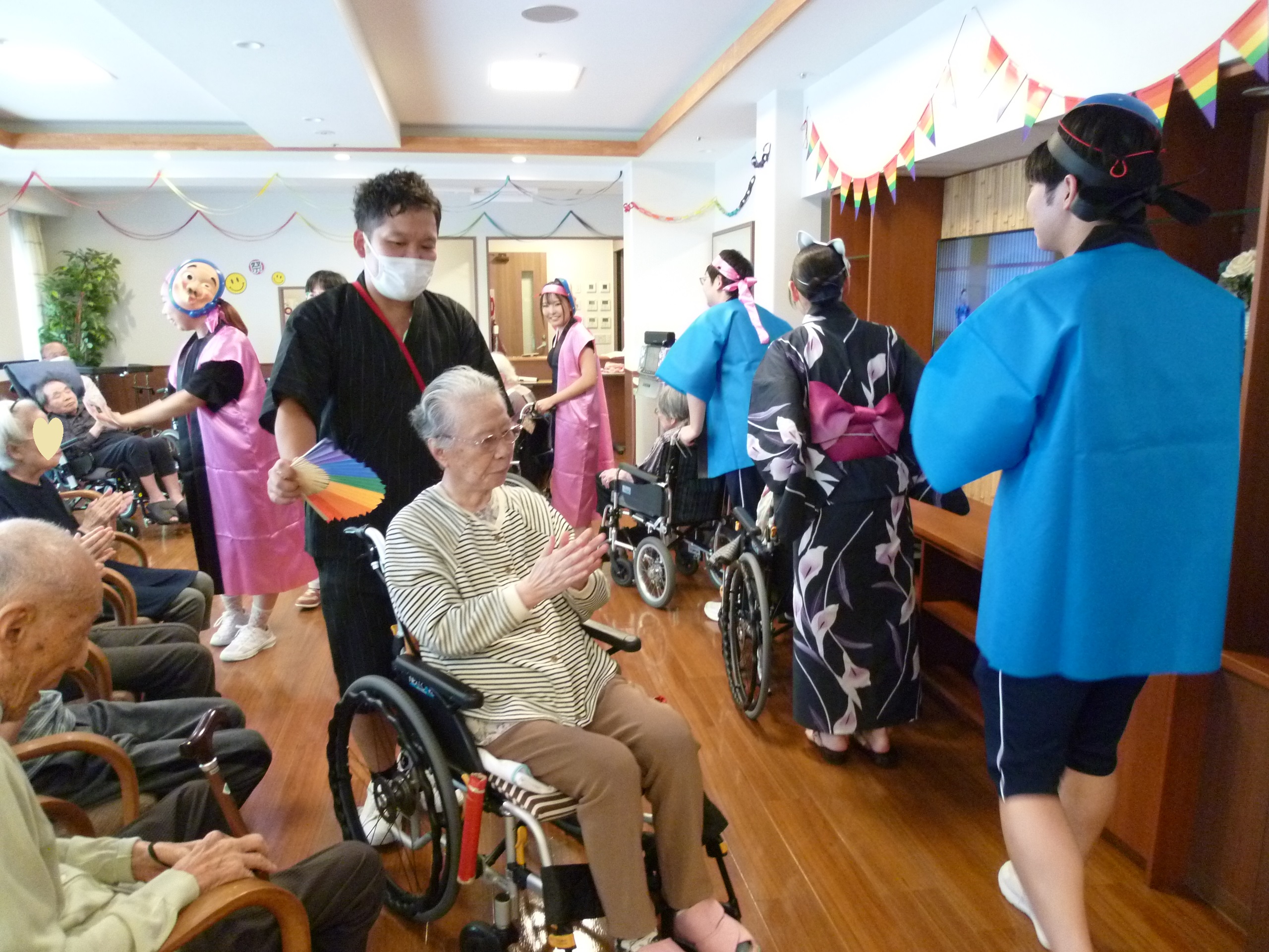 納涼祭　盆踊りと屋台メニュー-4　ニチイホーム東船橋