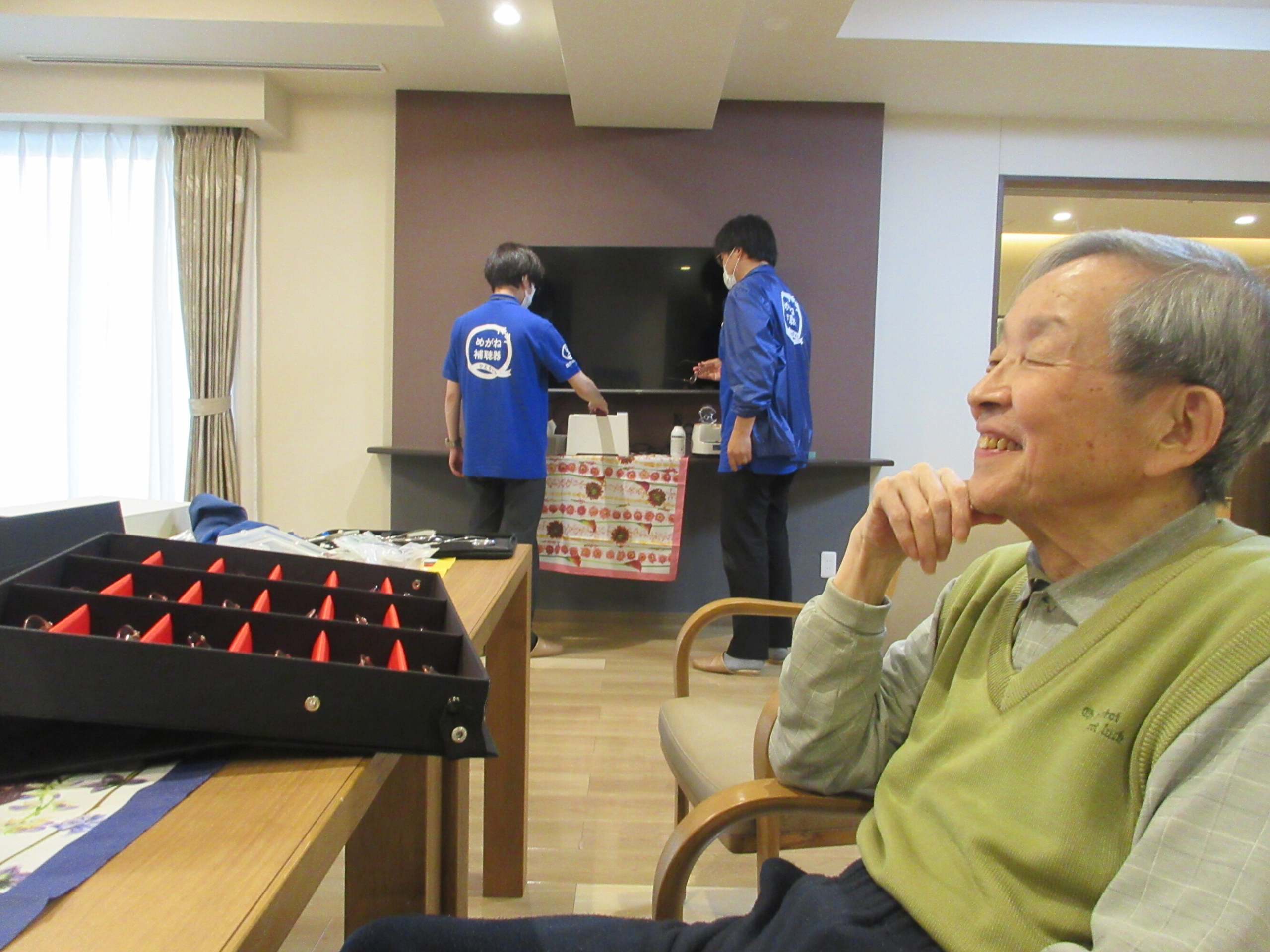 眼鏡・補聴器無料相談会-3　ニチイホーム勝どき