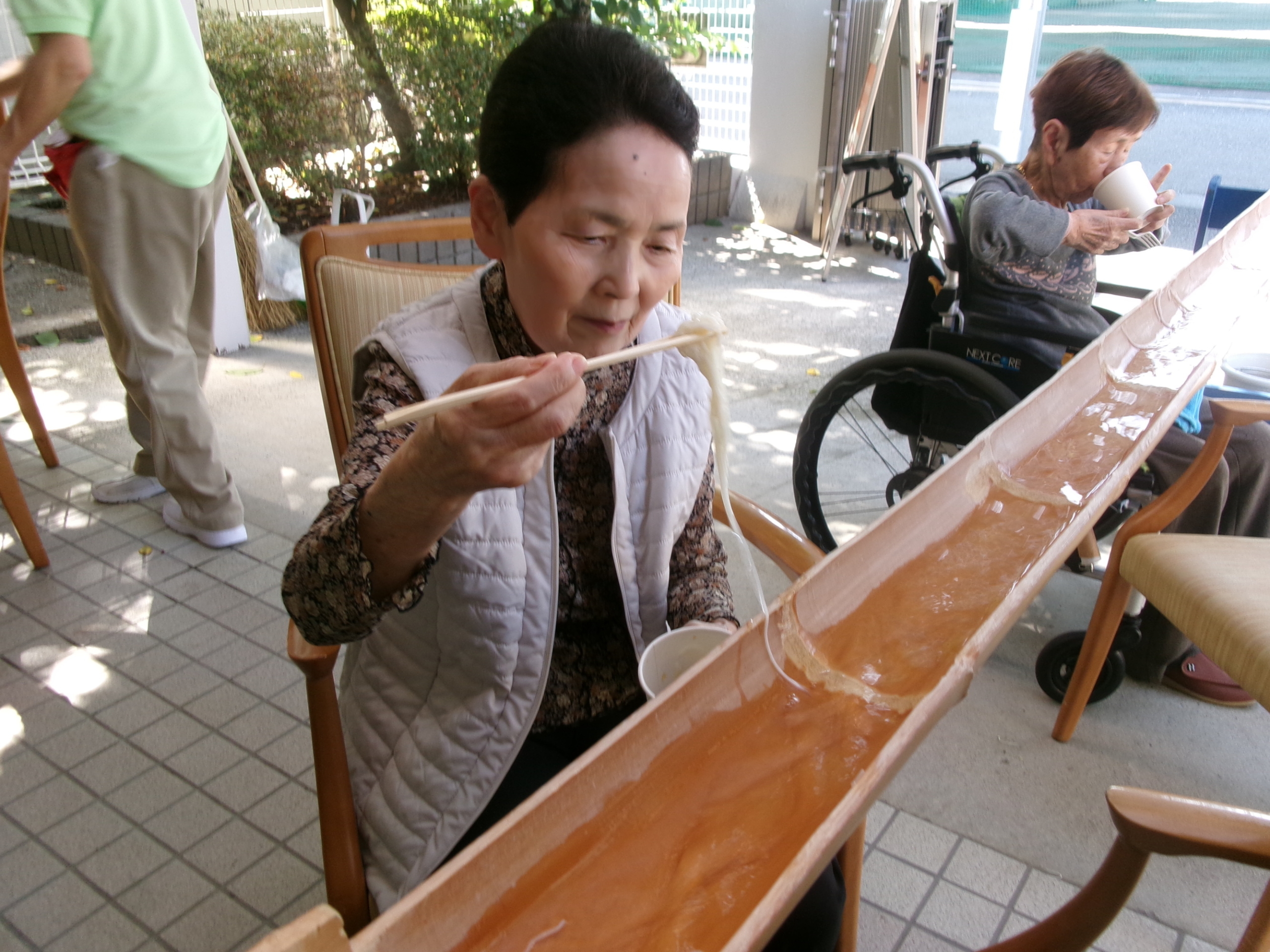 流しそうめん-3　ニチイホーム上星川