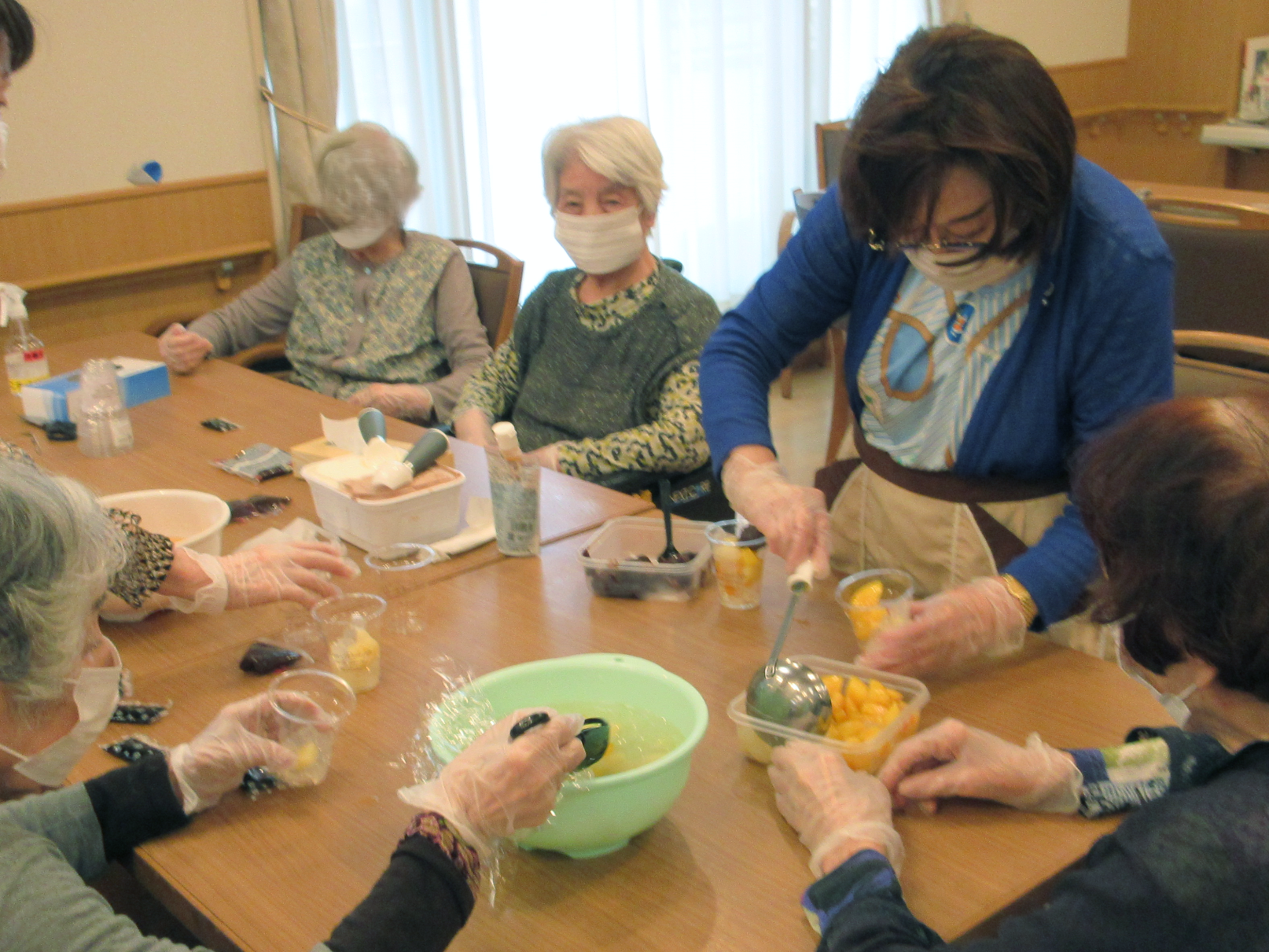 めじろ食堂（クリームあんみつ）-1　ニチイホーム目白
