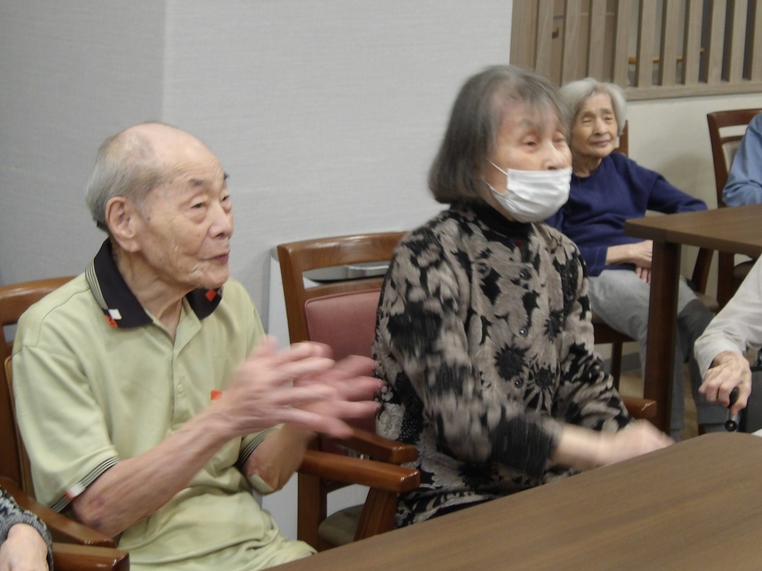 風船バレー-3　ニチイホーム野方
