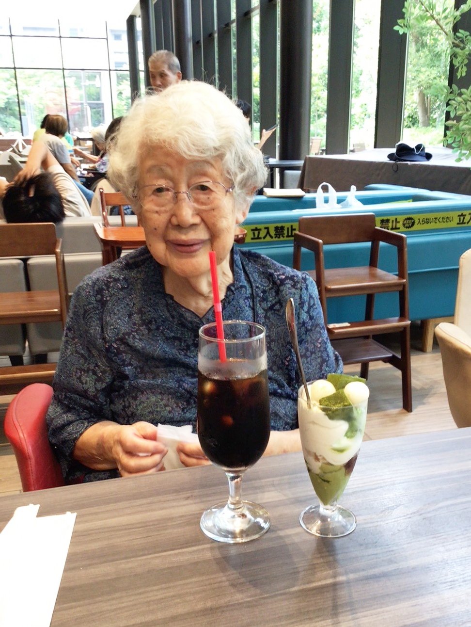 江古田のカフェで涼やかなひととき-1　ニチイホーム鷺ノ宮