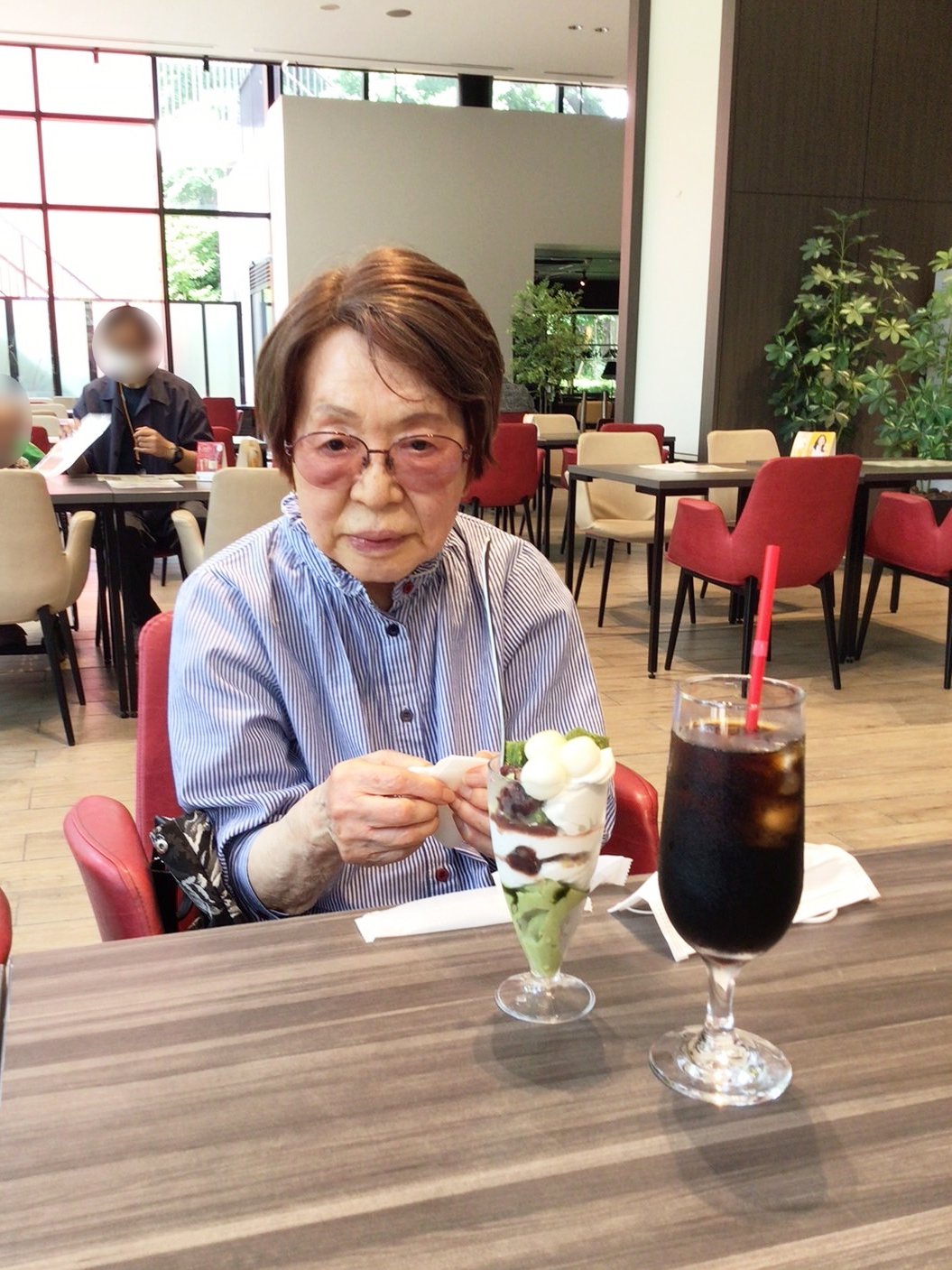 江古田のカフェで涼やかなひととき-2　ニチイホーム鷺ノ宮