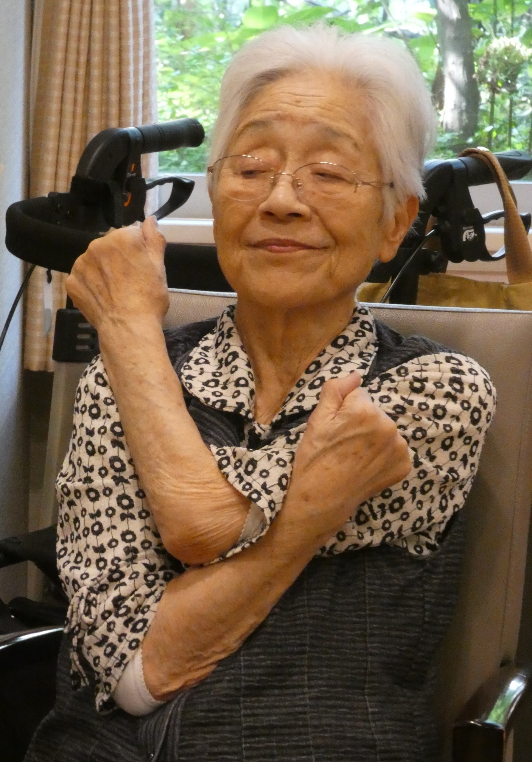 ニチイメゾン北豊島体操と駄菓子20250915_３