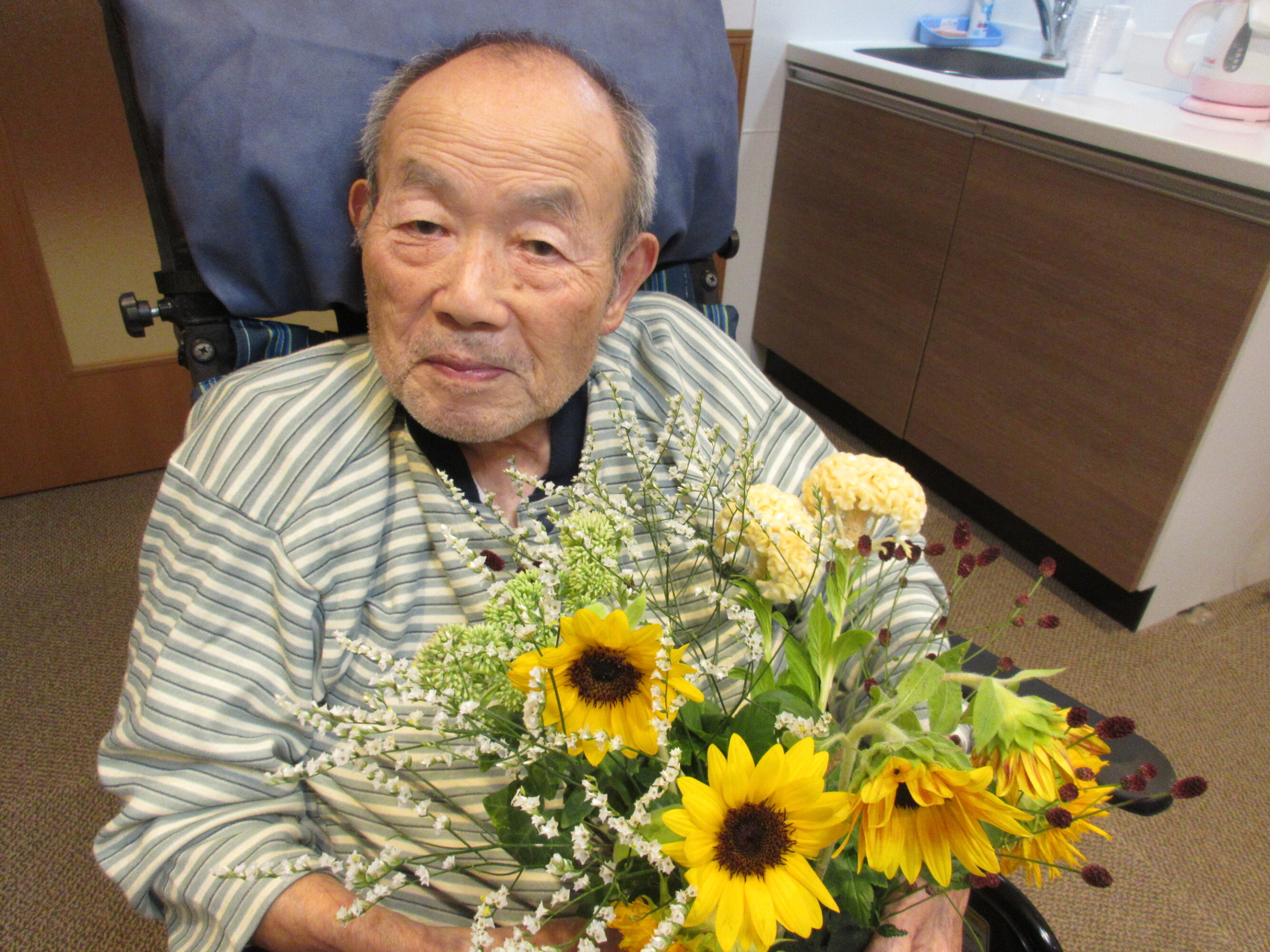 生け花教室始めました-1　ニチイホーム朝霞