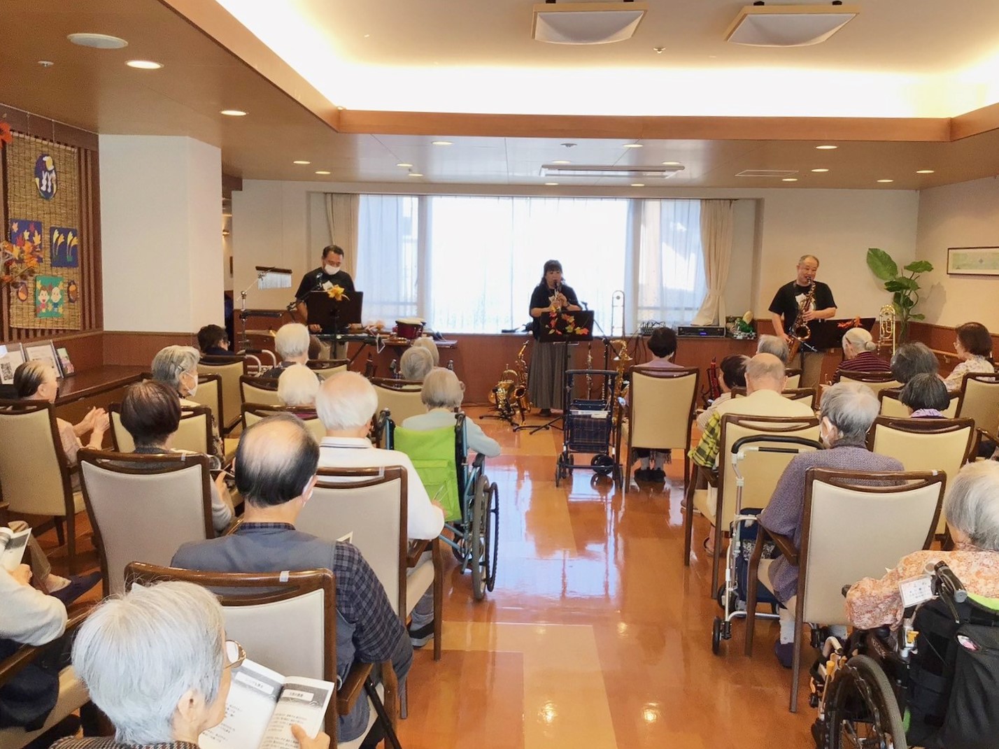 演奏会-4　ニチイホーム江戸川