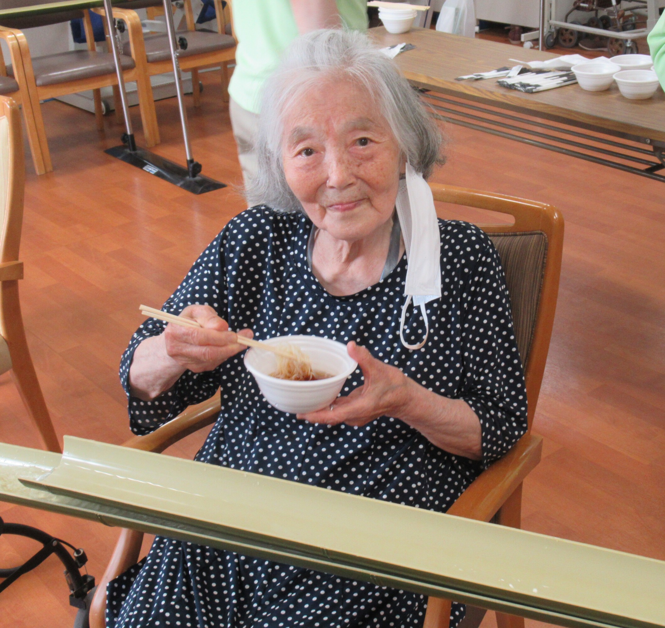 流しそうめん-4　ニチイホーム柿生