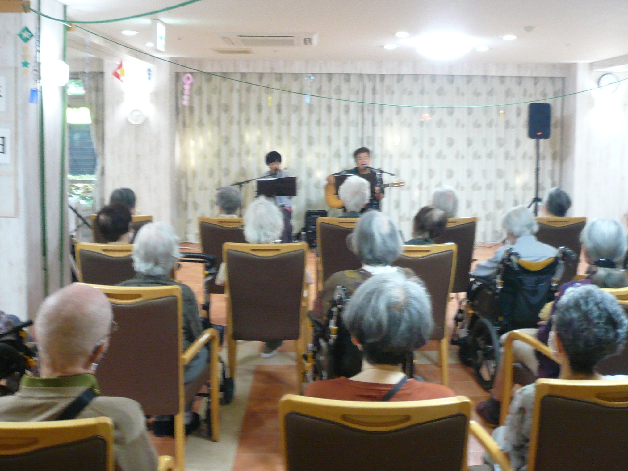 演奏会-2　ニチイホーム三鷹Ⅱ番館