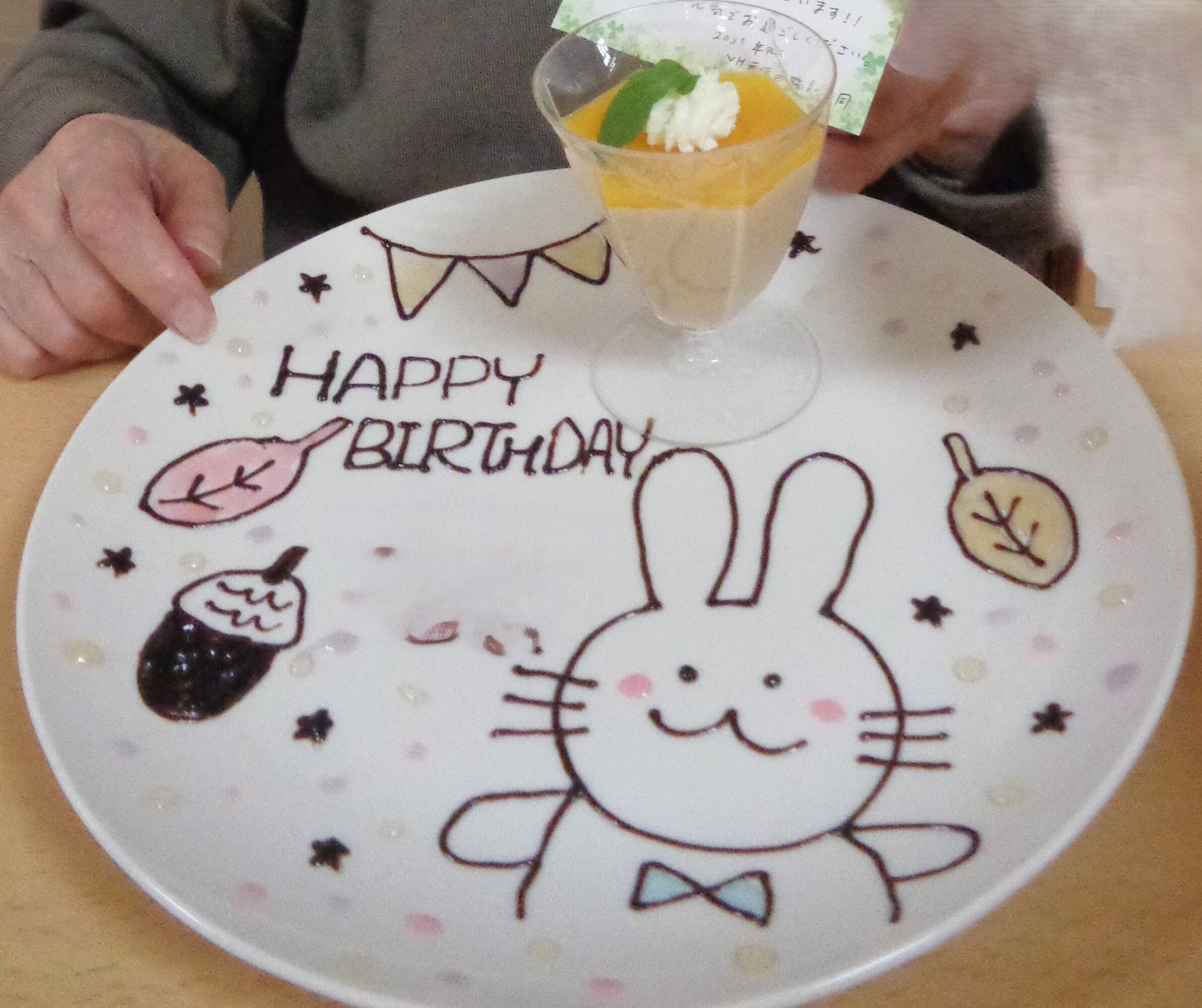 今月のケーキ-1　ニチイホーム元住吉