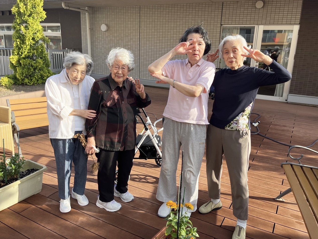 ガーデニング-6　ニチイホーム鷺ノ宮