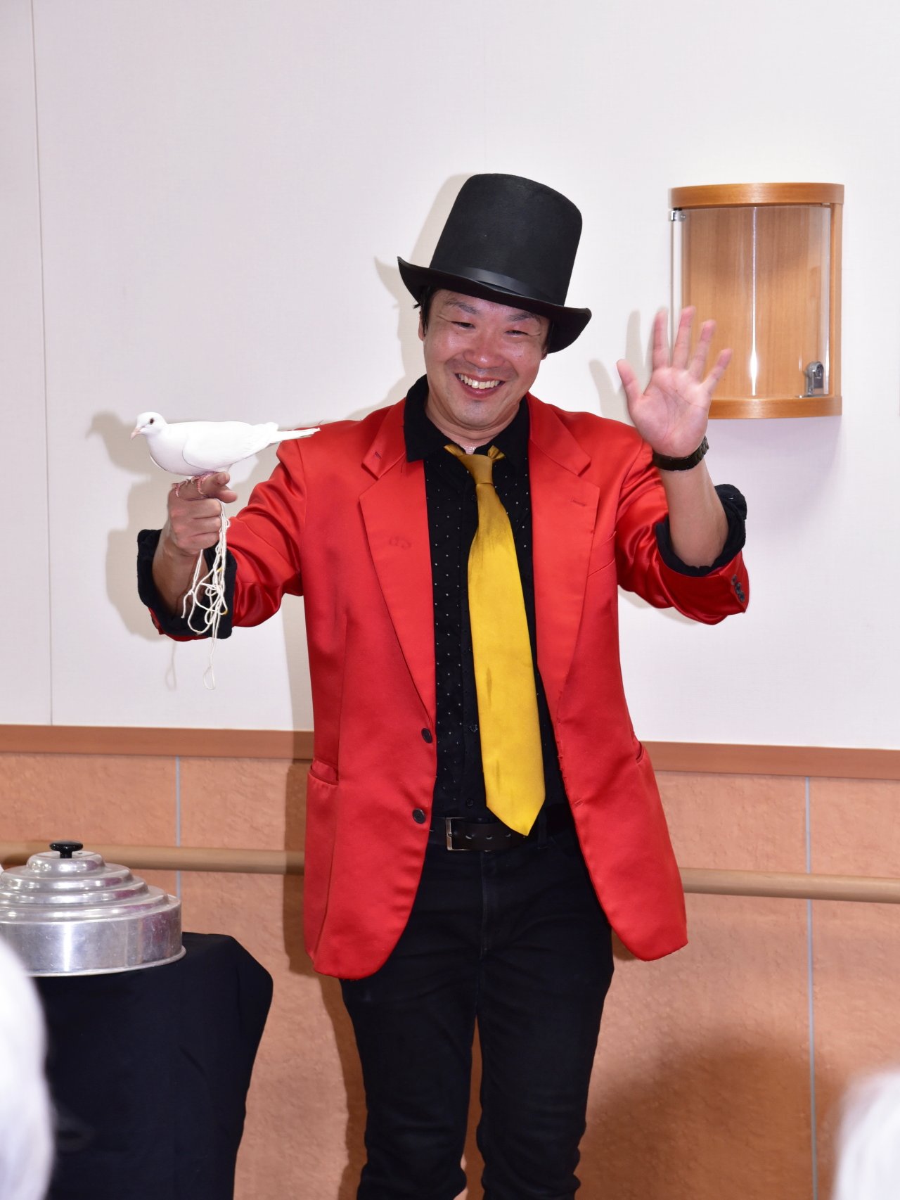 マジックショーー４　ニチイホーム多摩川緑地