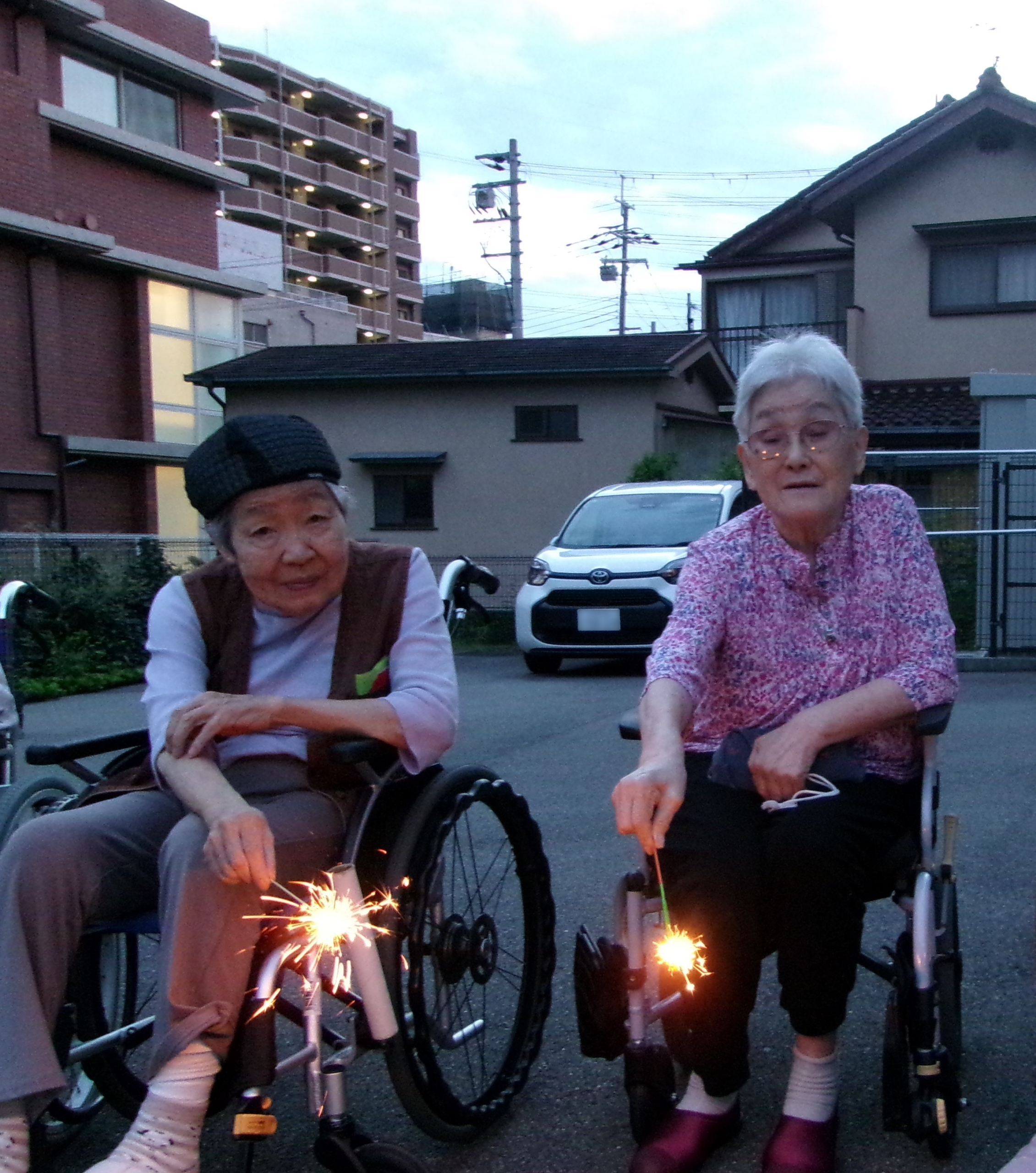 ディフェスタくずは20250913花火２