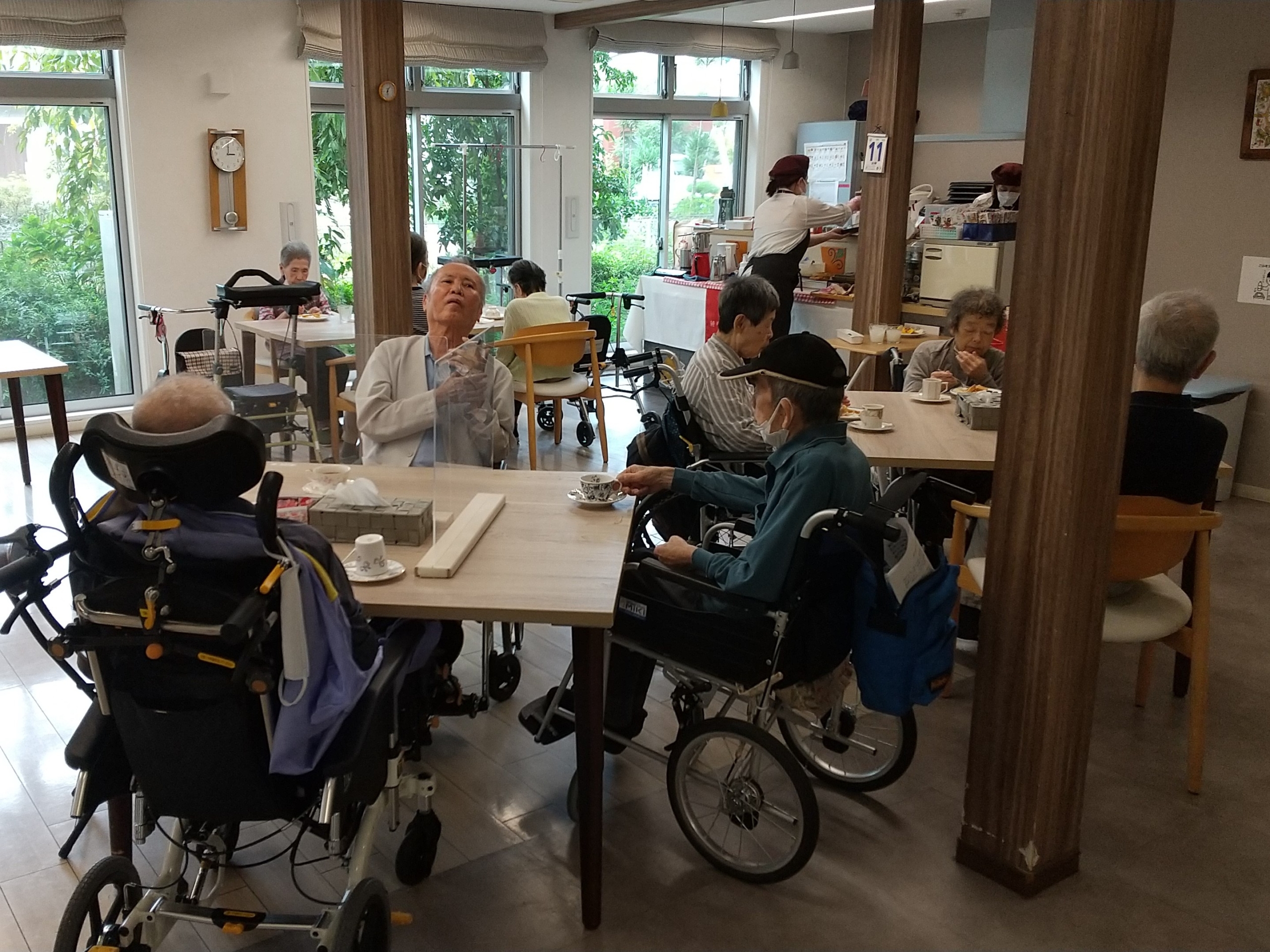 ニチイメゾン東山20251011喫茶２
