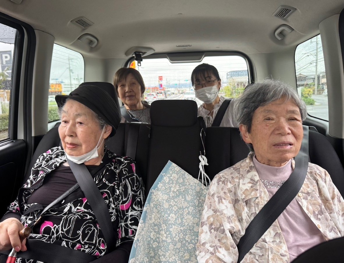 ニチイメゾン栗東20251016秋の音楽祭４