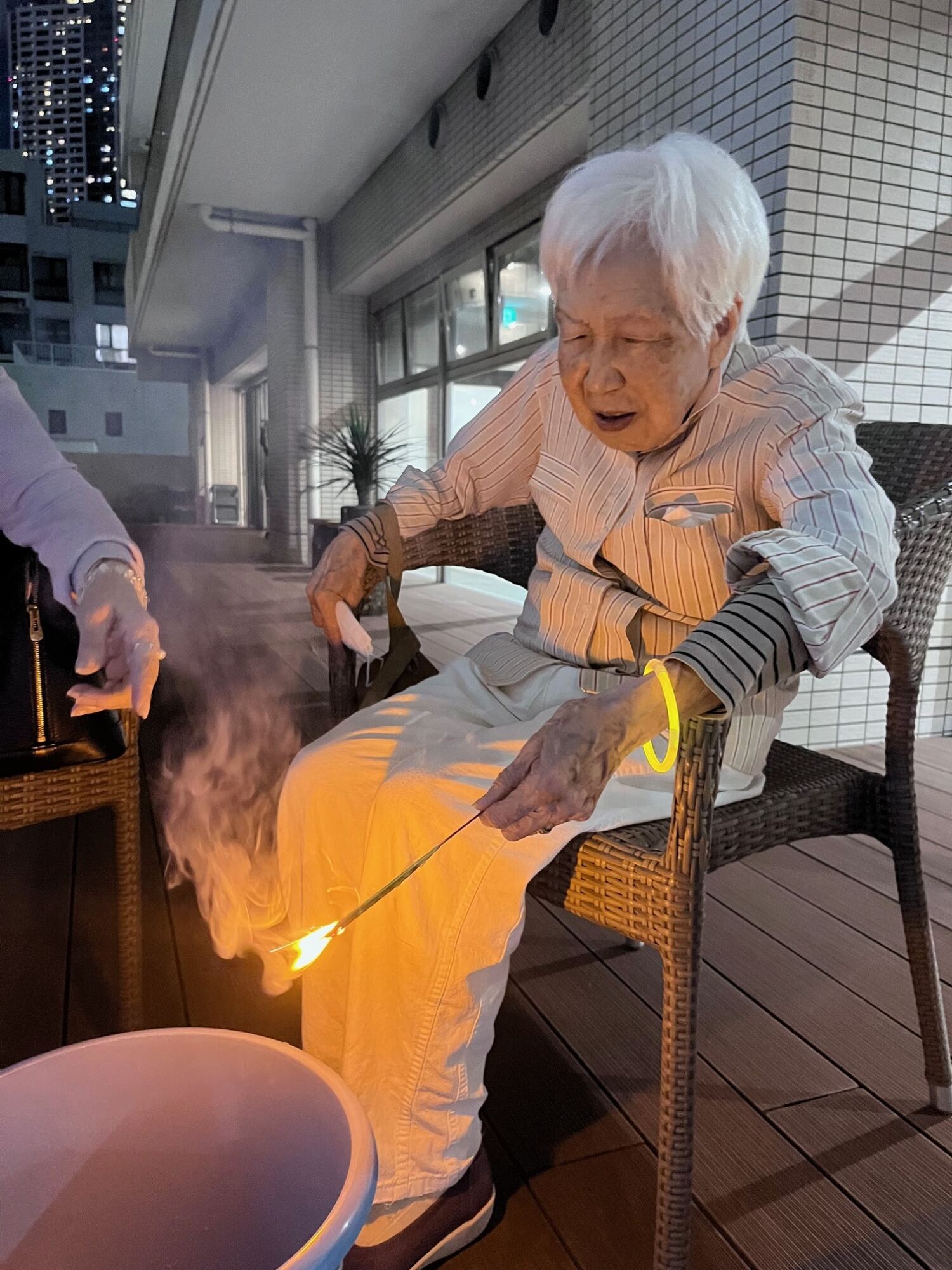 夕涼み花火-1　ニチイホーム勝どき