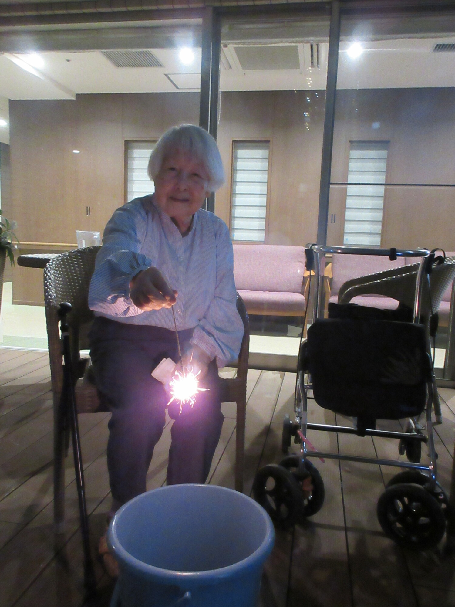 夕涼み花火-4 ニチイホーム勝どき