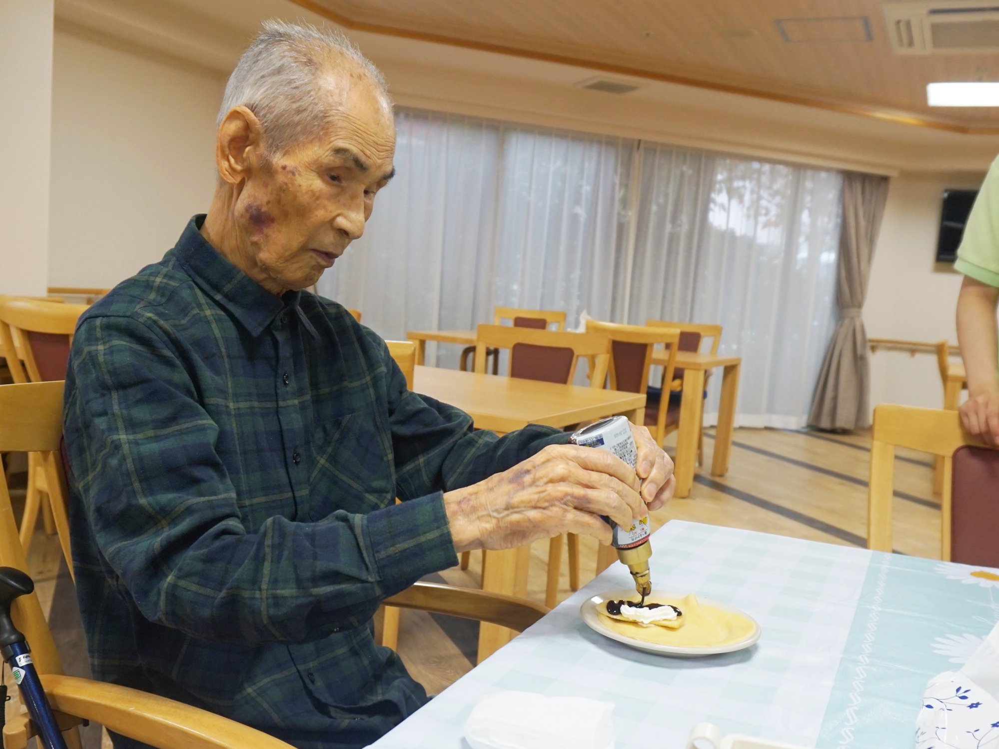 料理サークル クレープ作り-1 ニチイホーム練馬高野台
