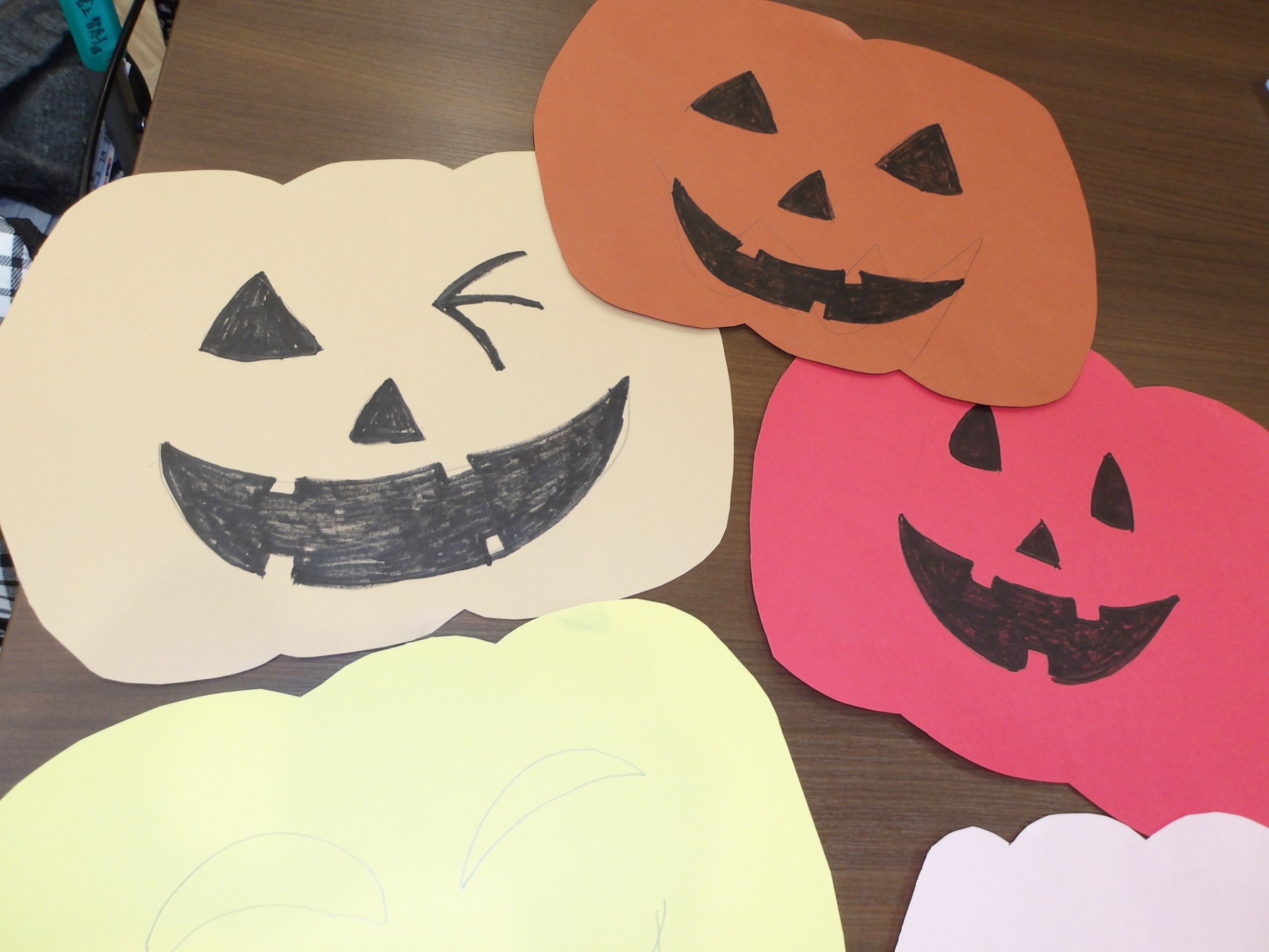 ハロウィン準備-3　ニチイホーム野方