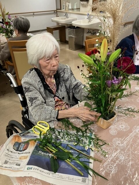 フラワーアレンジメント-1 ニチイホーム杉並堀ノ内