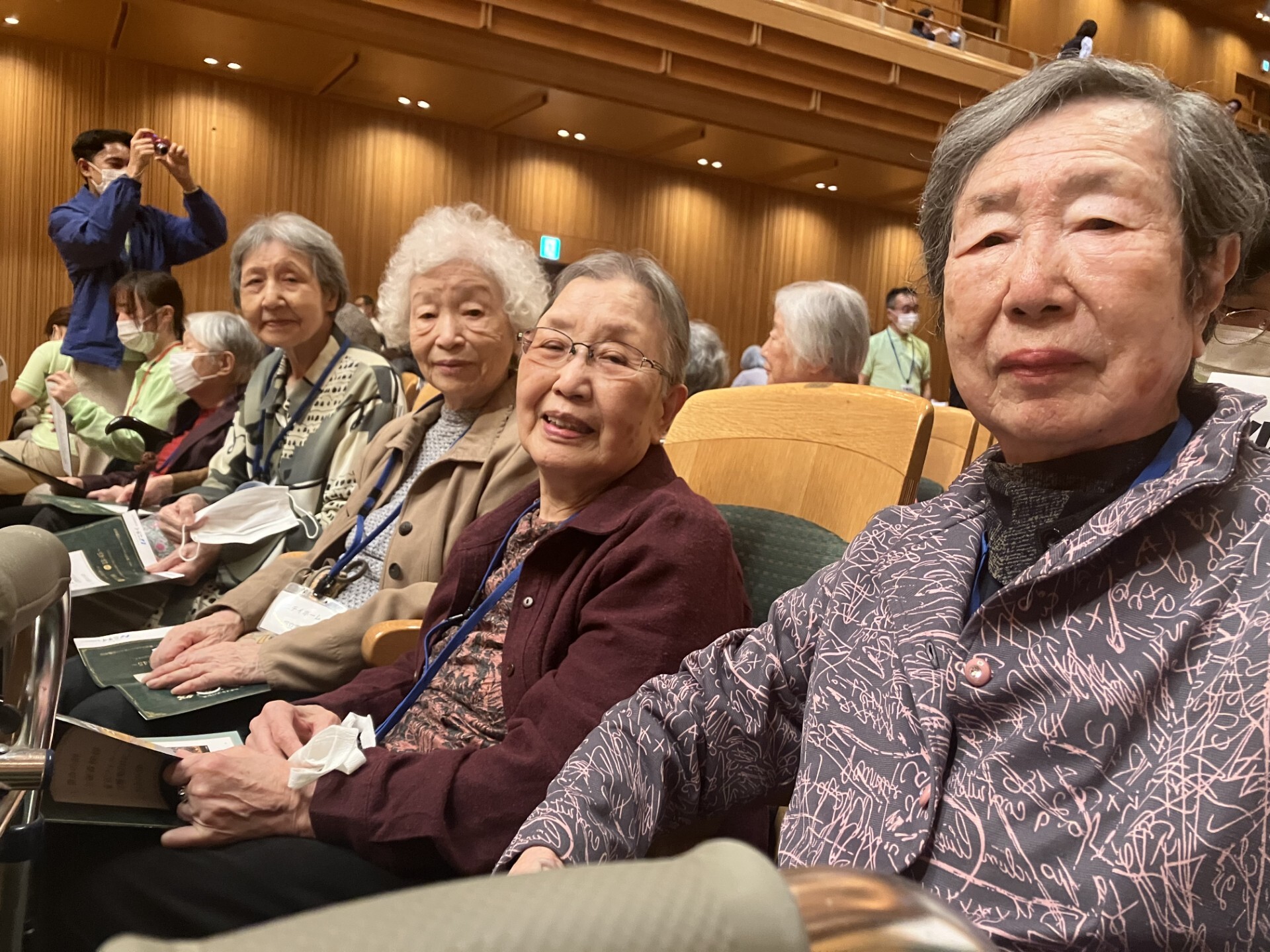 秋の外出のご様子-2 ニチイホーム都立家政