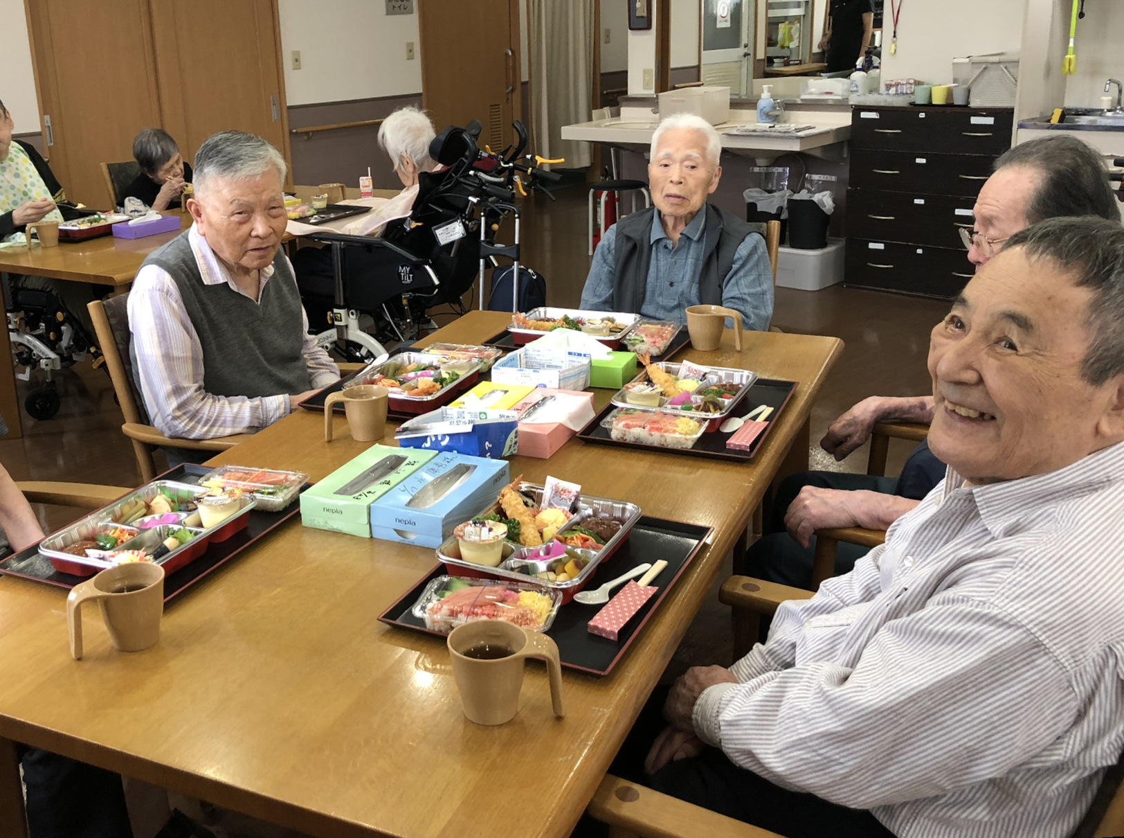 ニチイメゾン岐阜六条20251019運動会１