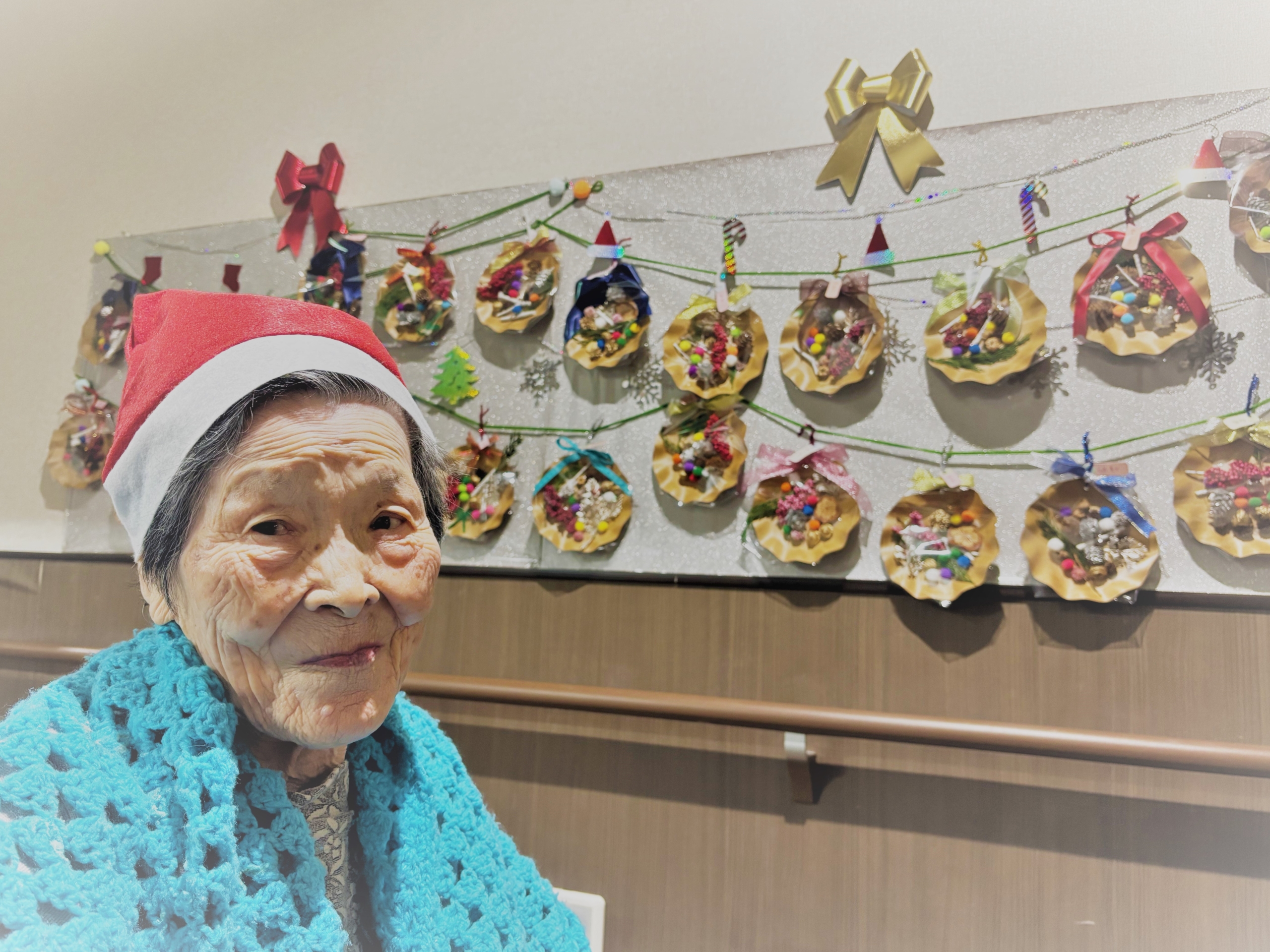 ニチイメゾン南草津Ⅱ番館20251110クリスマスリース5