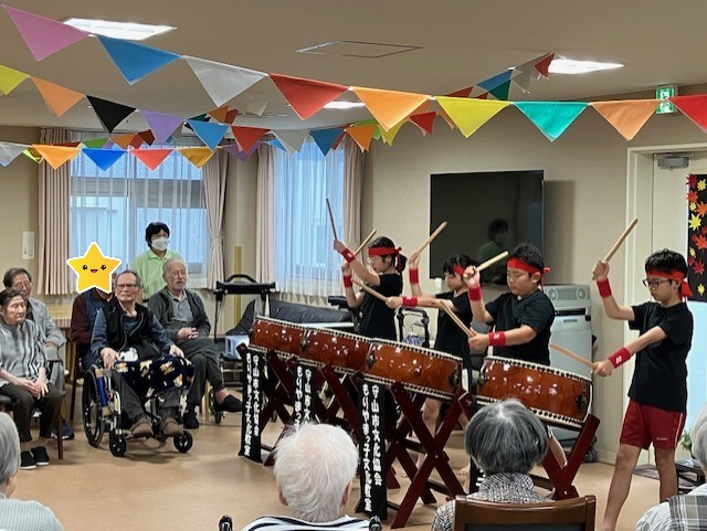 ニチイメゾン瀬田二番館20251025太鼓鑑賞1