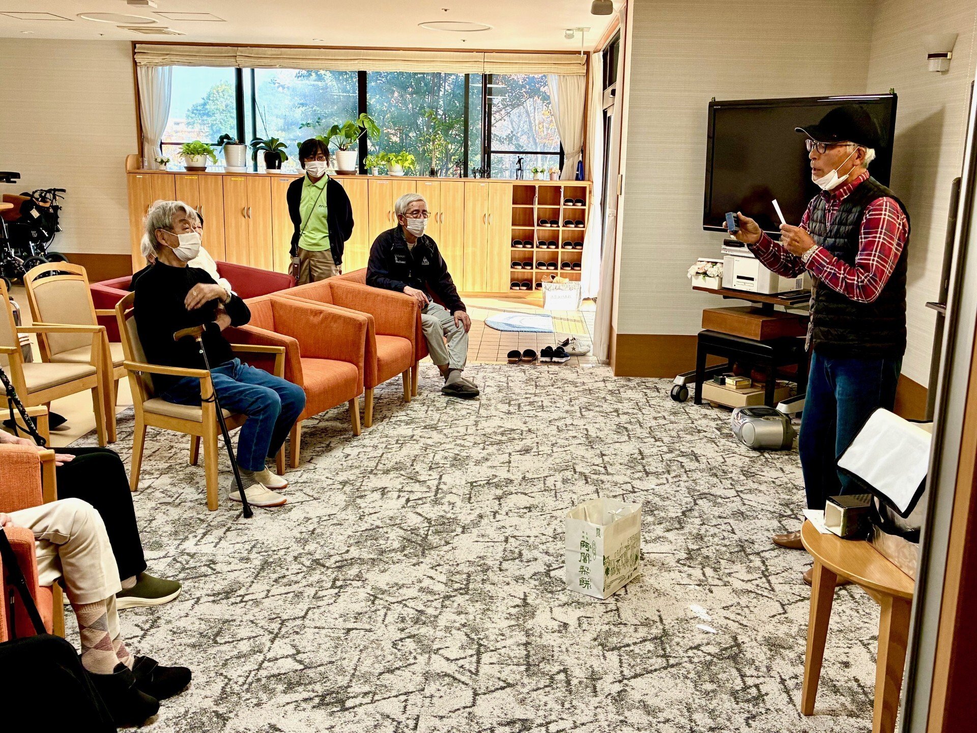 ご家族と一緒に楽しむひととき-1　ニチイホームはるひ野